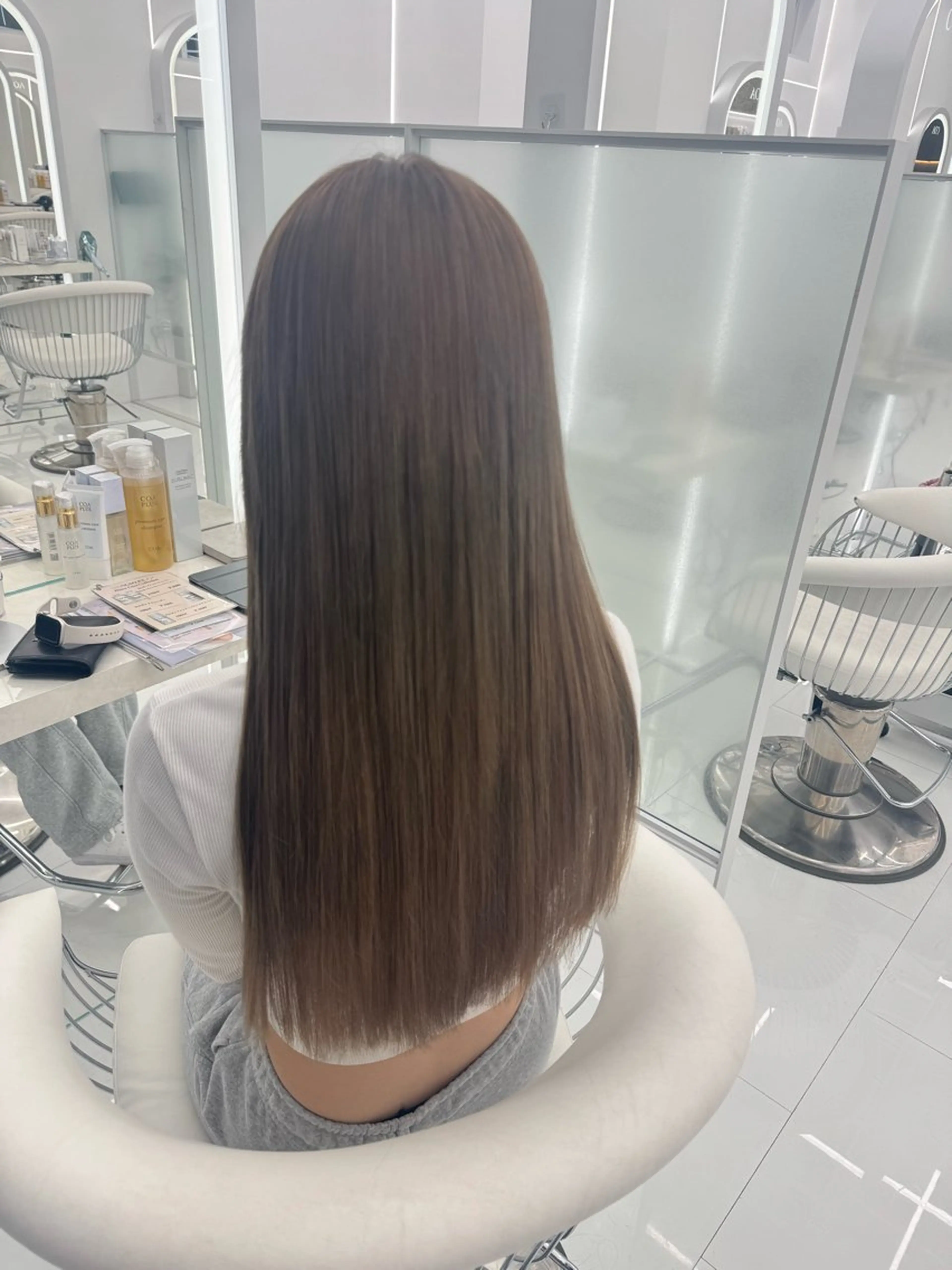 【2/8日曜日19:00~限定】無料❗️ブリーチリタッチ➕プレミアムカラー🌙の写真