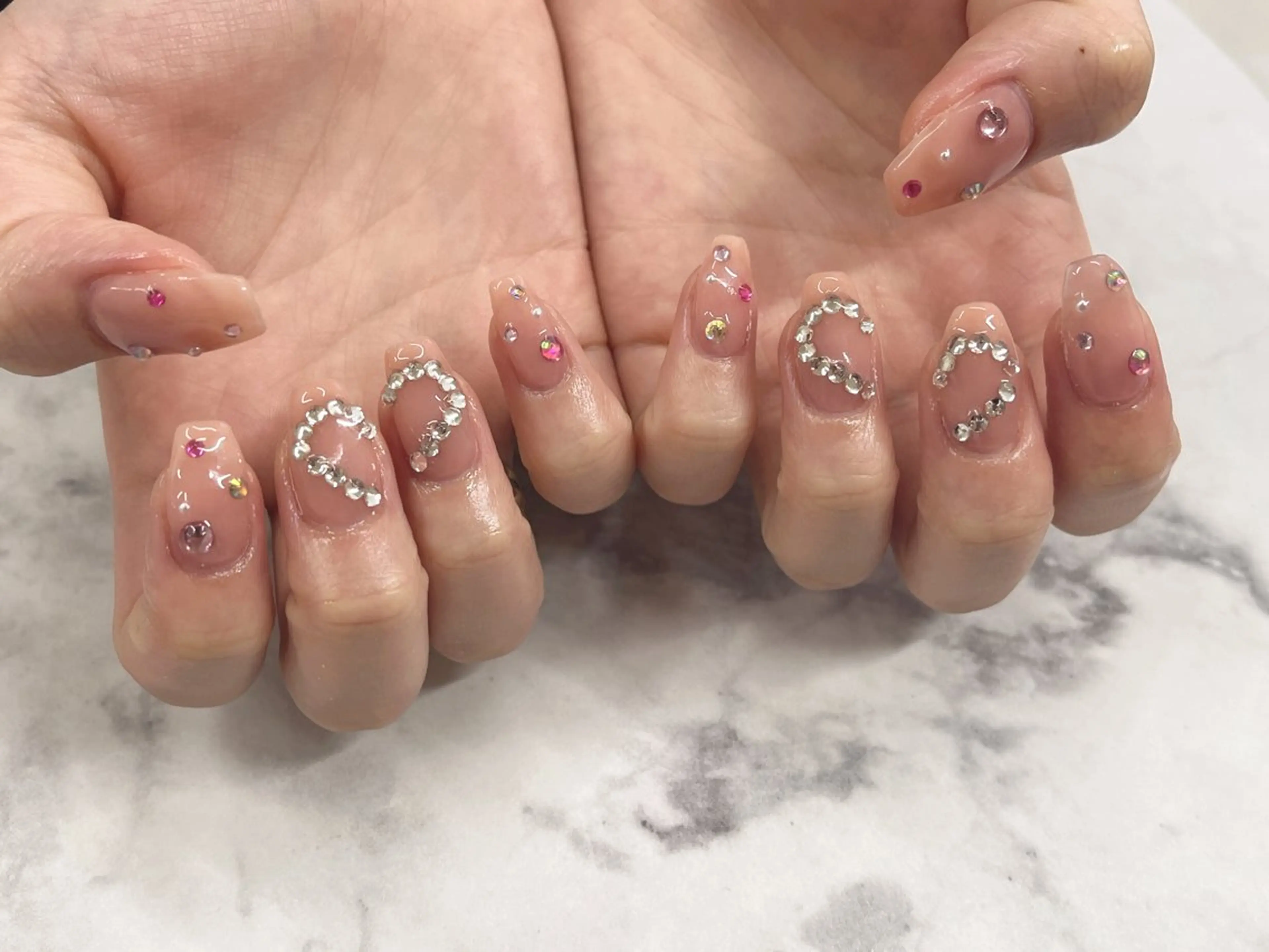 ネイル Regene ARAKIのネイルデザイン