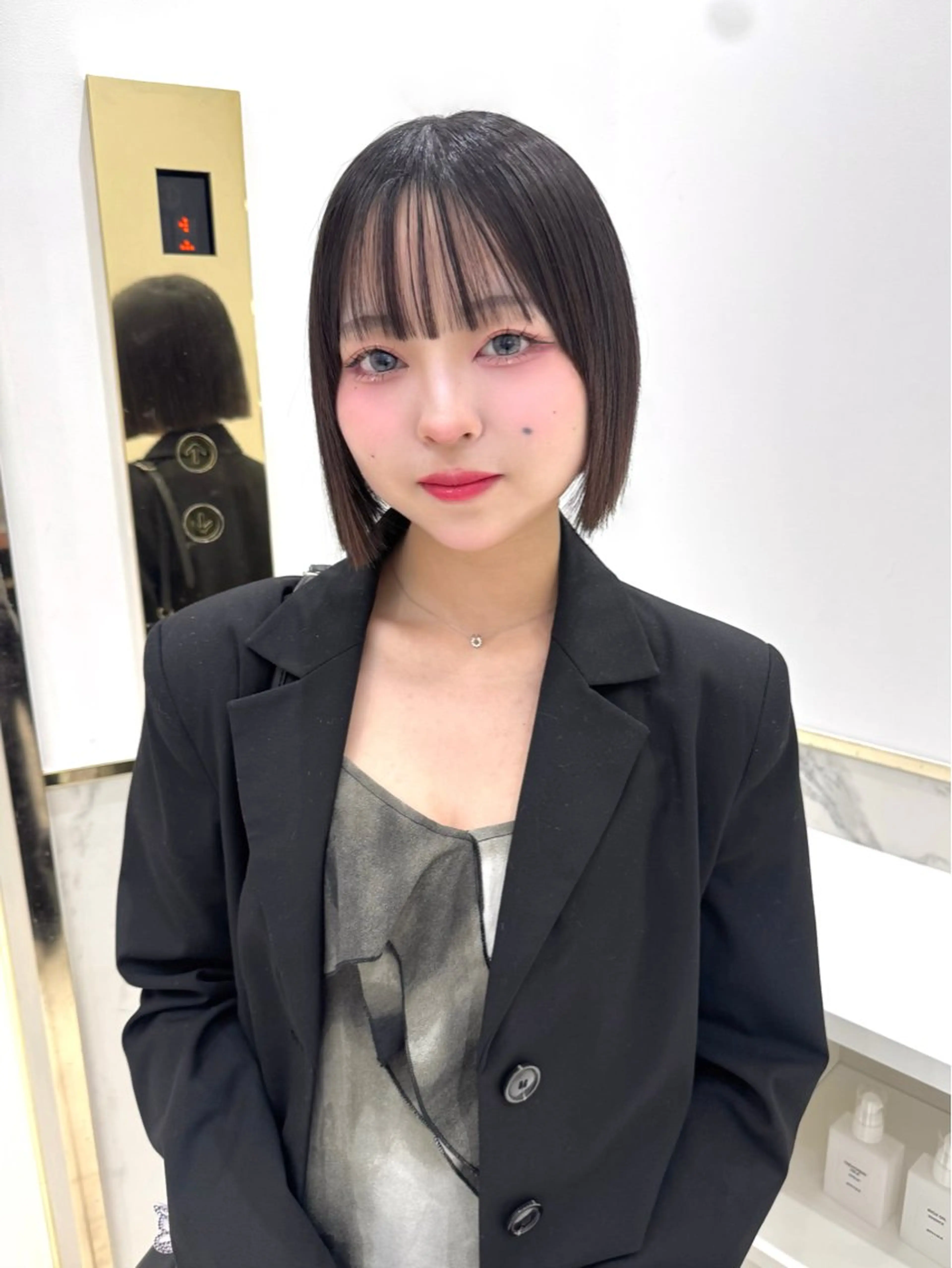 ショート カラー ヘアアレンジ カット ヘアカラー 縮毛矯正 トリートメント ヘッドスパ ヘアセット ‎🤍韓国ボブ/ 縮毛矯正🪽‪ひかりのヘアスタイル