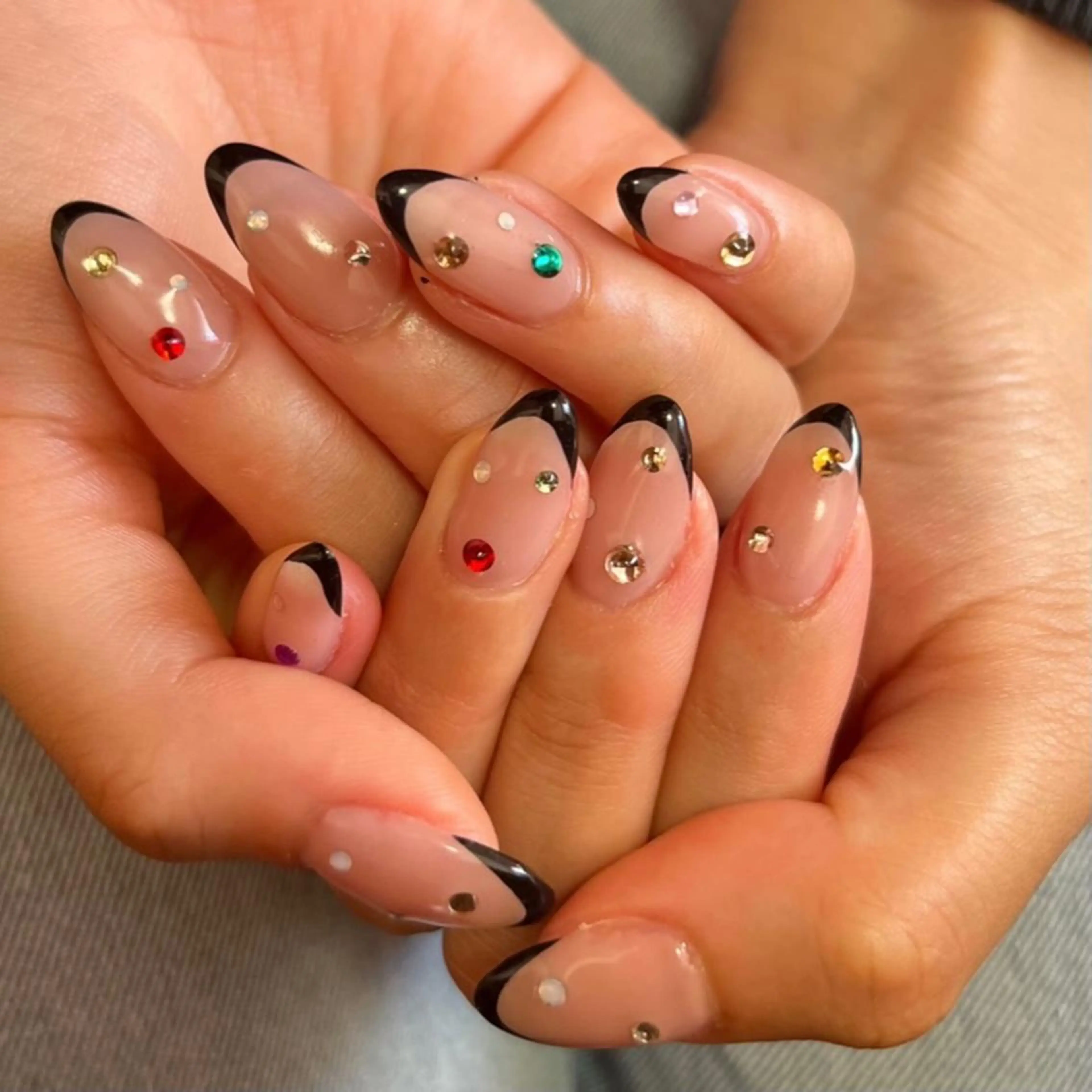 ネイル Nail Salon Coffret西中島店所属・coffret　酒井 萌のネイルデザイン