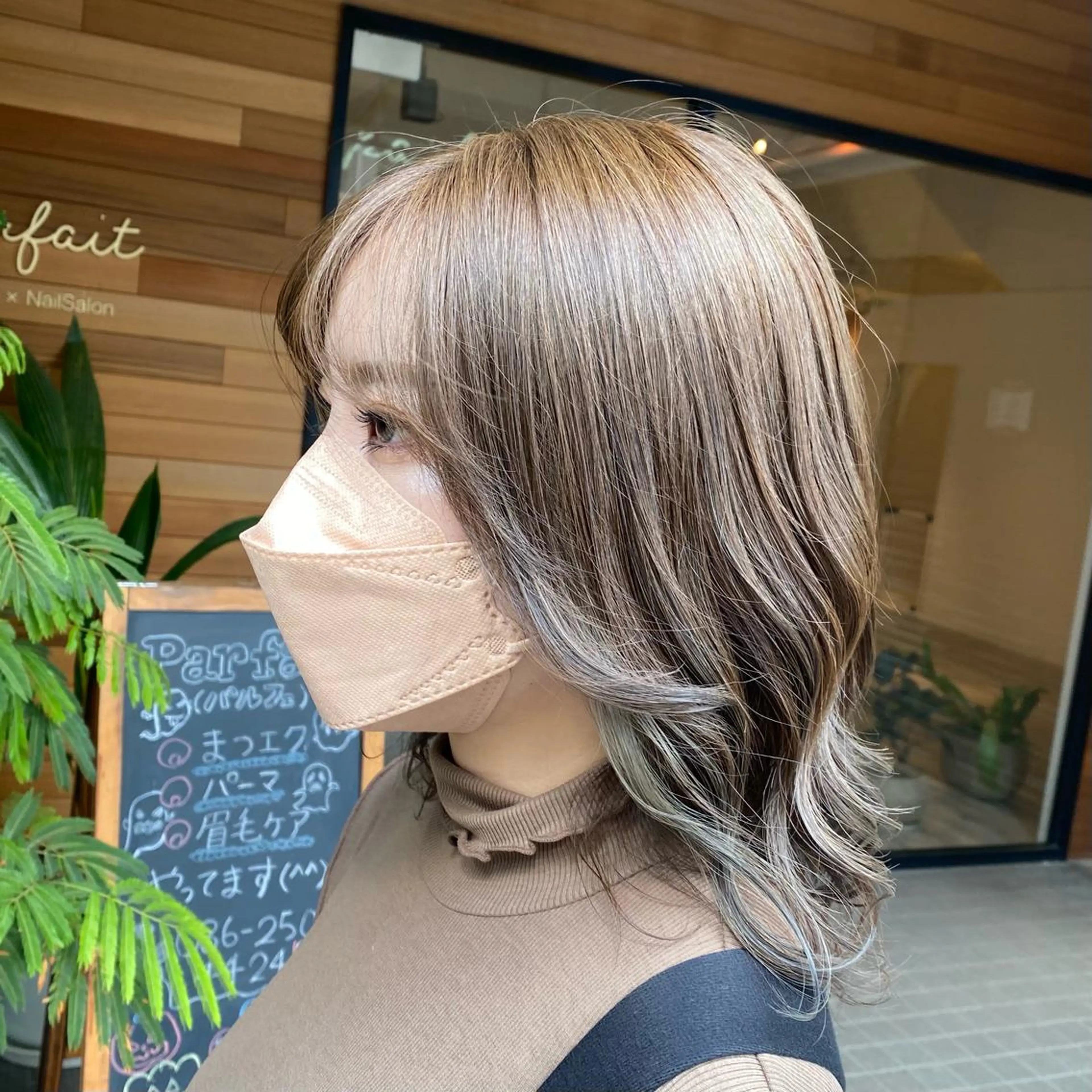 ミディアム 透明感カラー 【問屋町】moe🪿のヘアスタイル