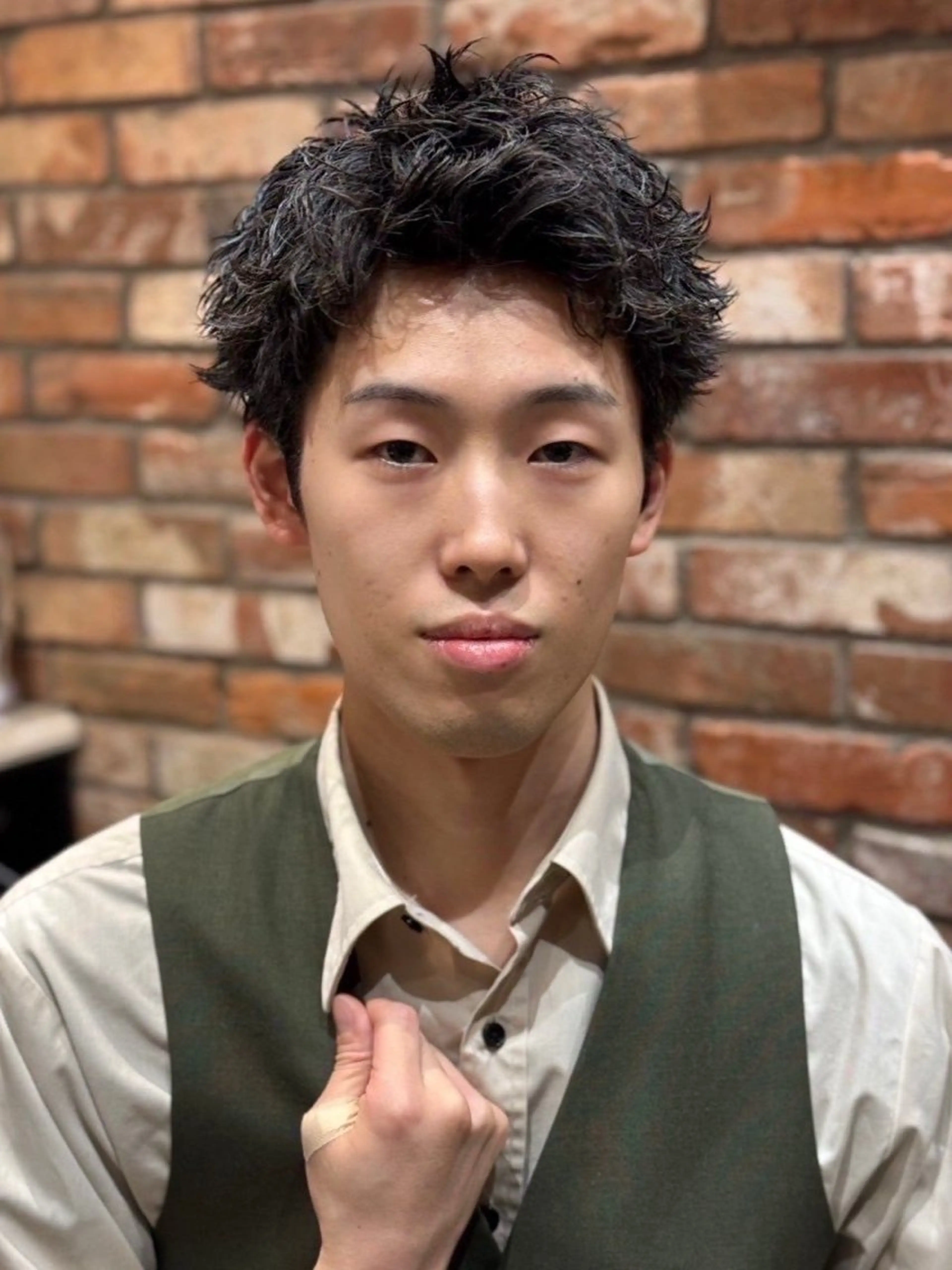 ショート パーマ メンズ 浅見 天翔のヘアスタイル