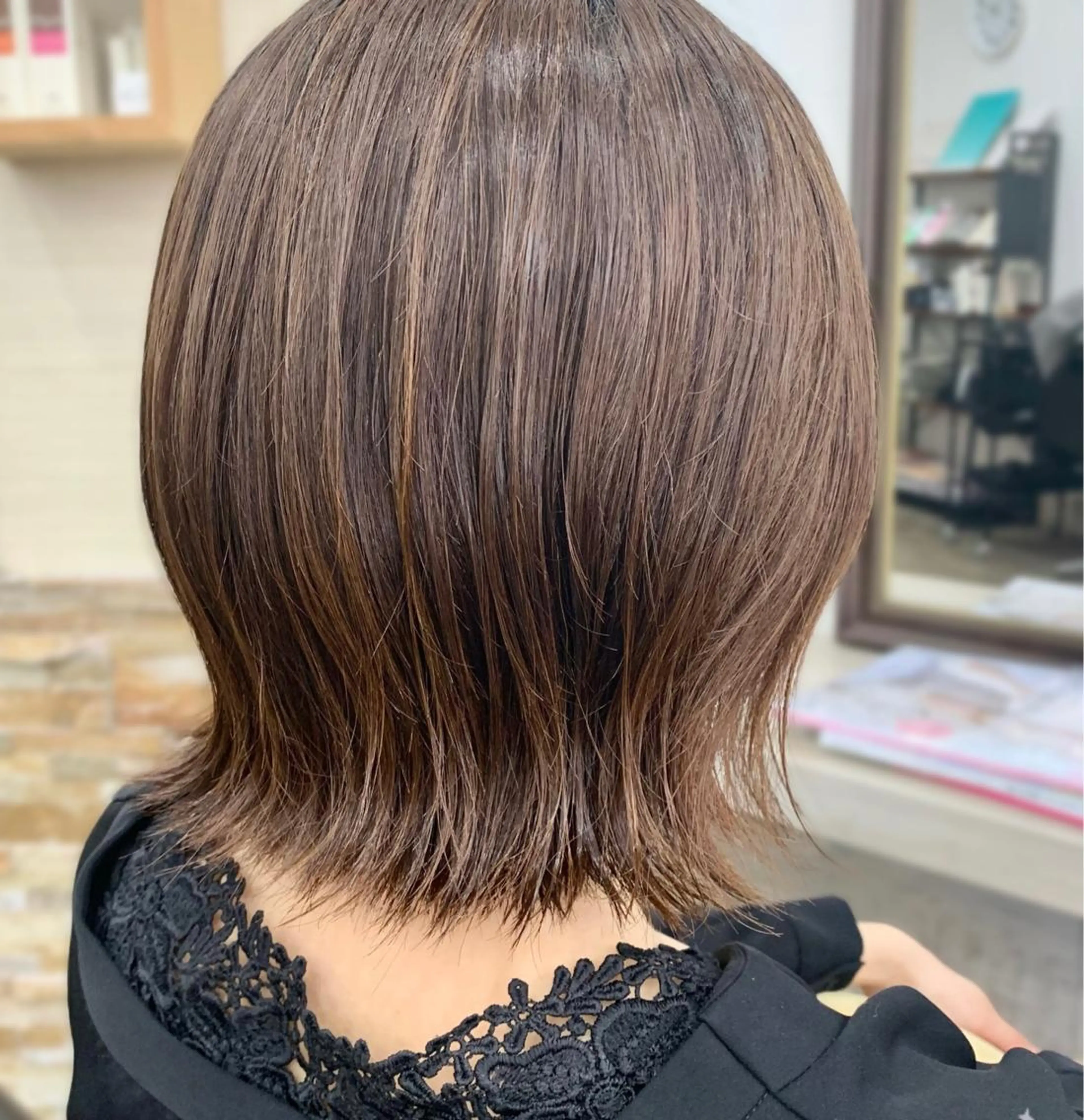 ミディアム カラー 山路 尚子の眉毛・アイブロウイメージ