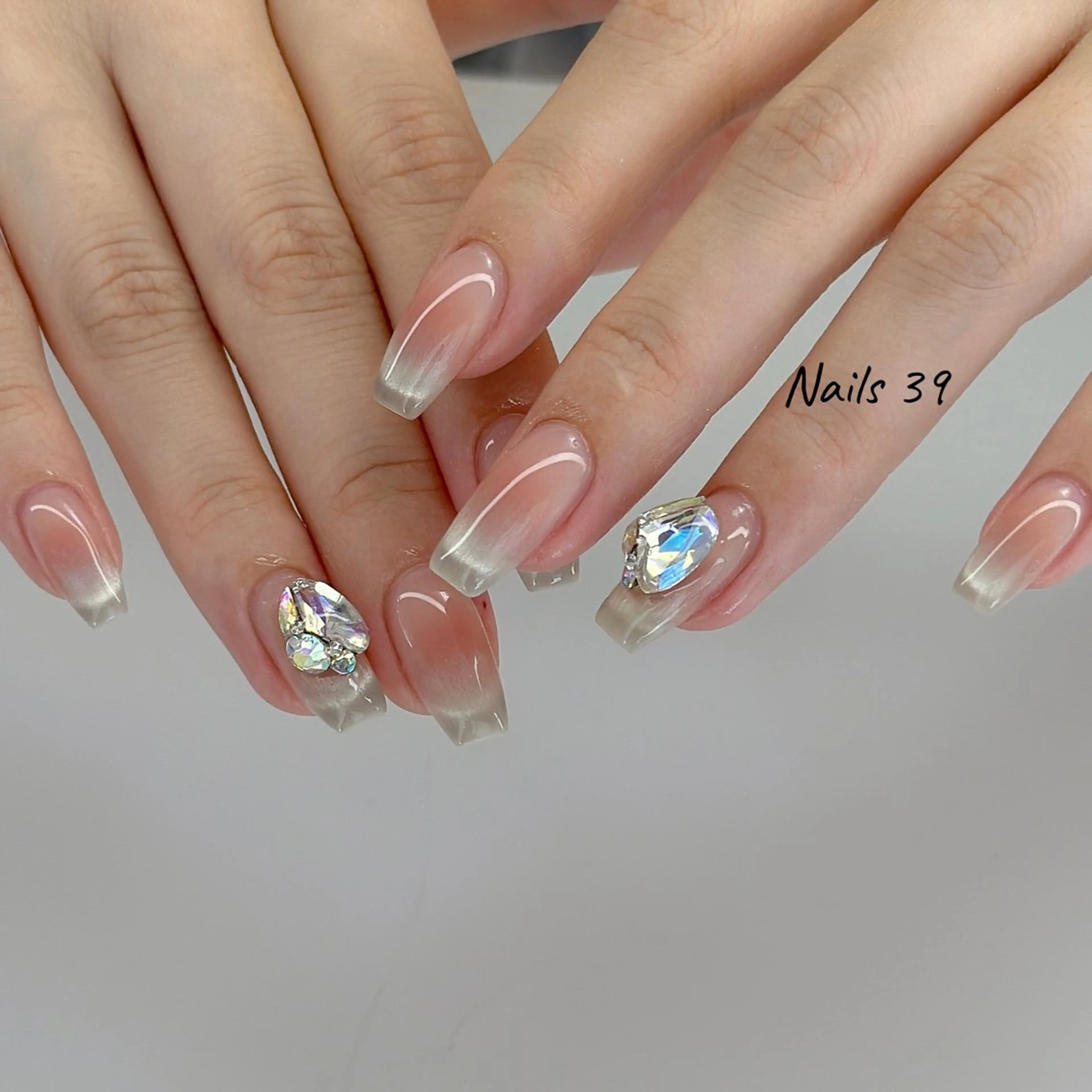 ネイル Nails 39のネイルデザイン