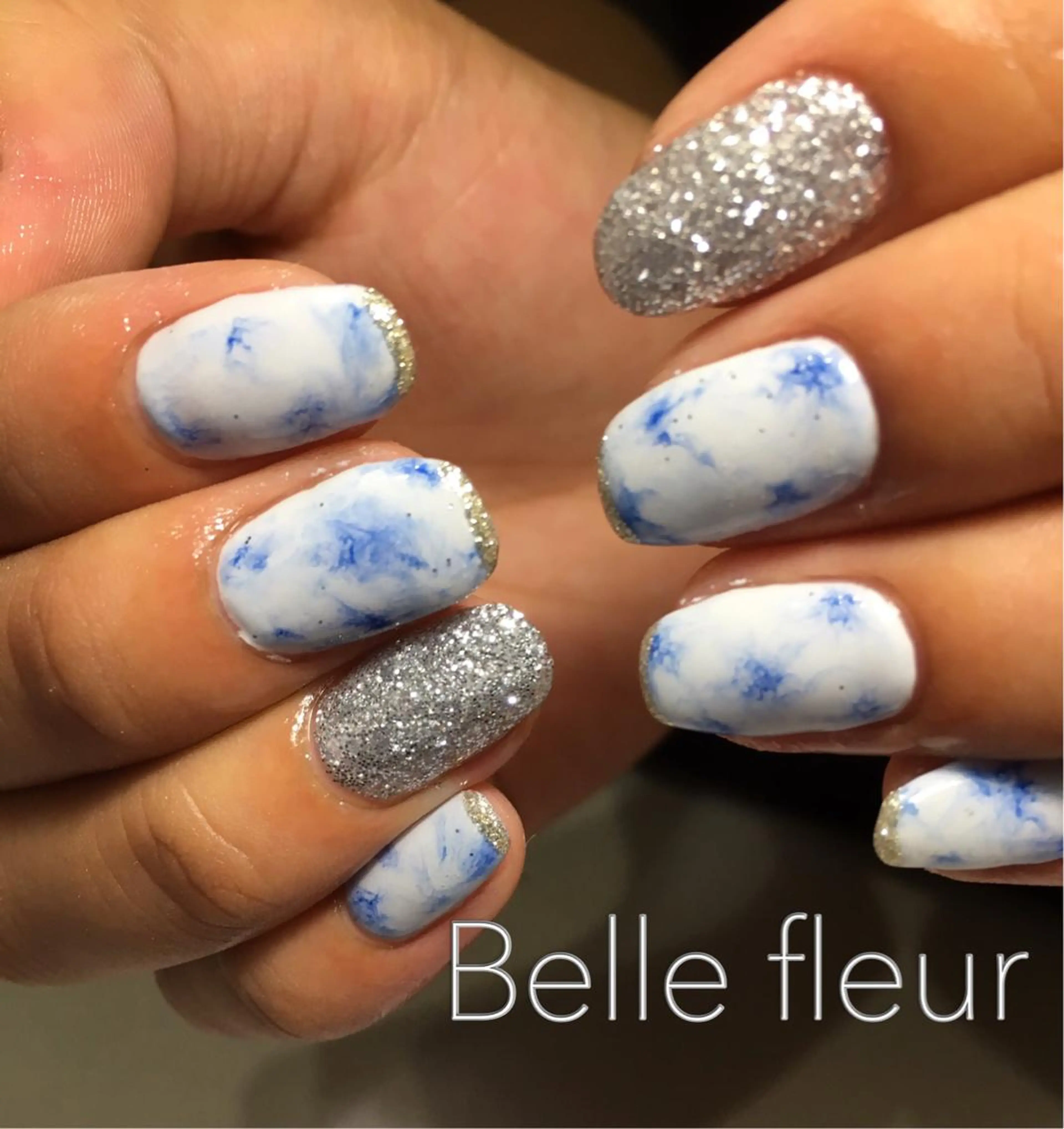 ミディアム ネイル Belle fleurのネイルデザイン