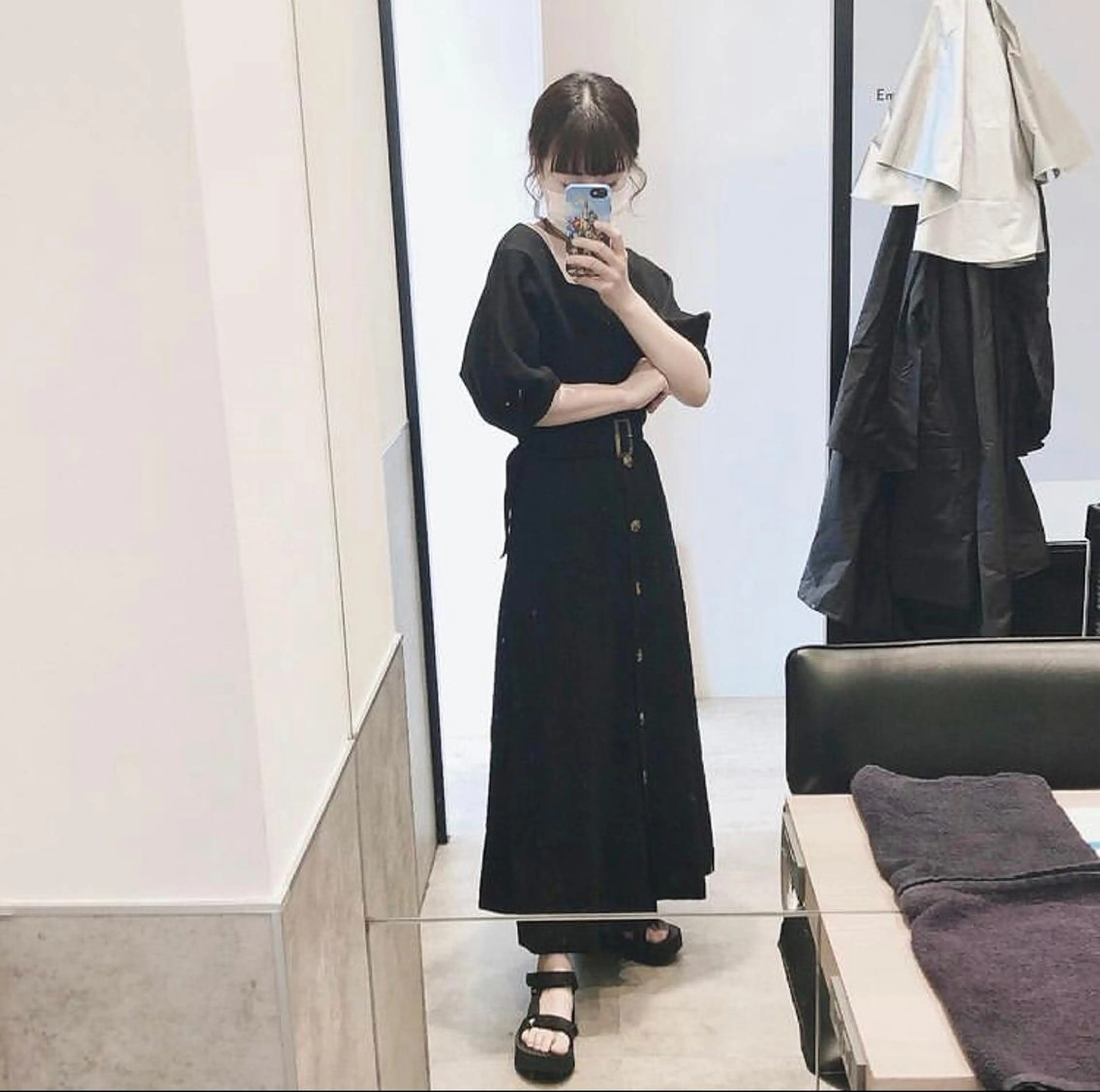 ミディアム カラー パーマ ヘアアレンジ メンズ キッズ メンズ韓国風 黒髪 ダークグレー 韓国風ヘア カット ヘアカラー GOTODAY SHAiRE SALON (原宿本店)所属・stylist 🎀 kanaのその他イメージ