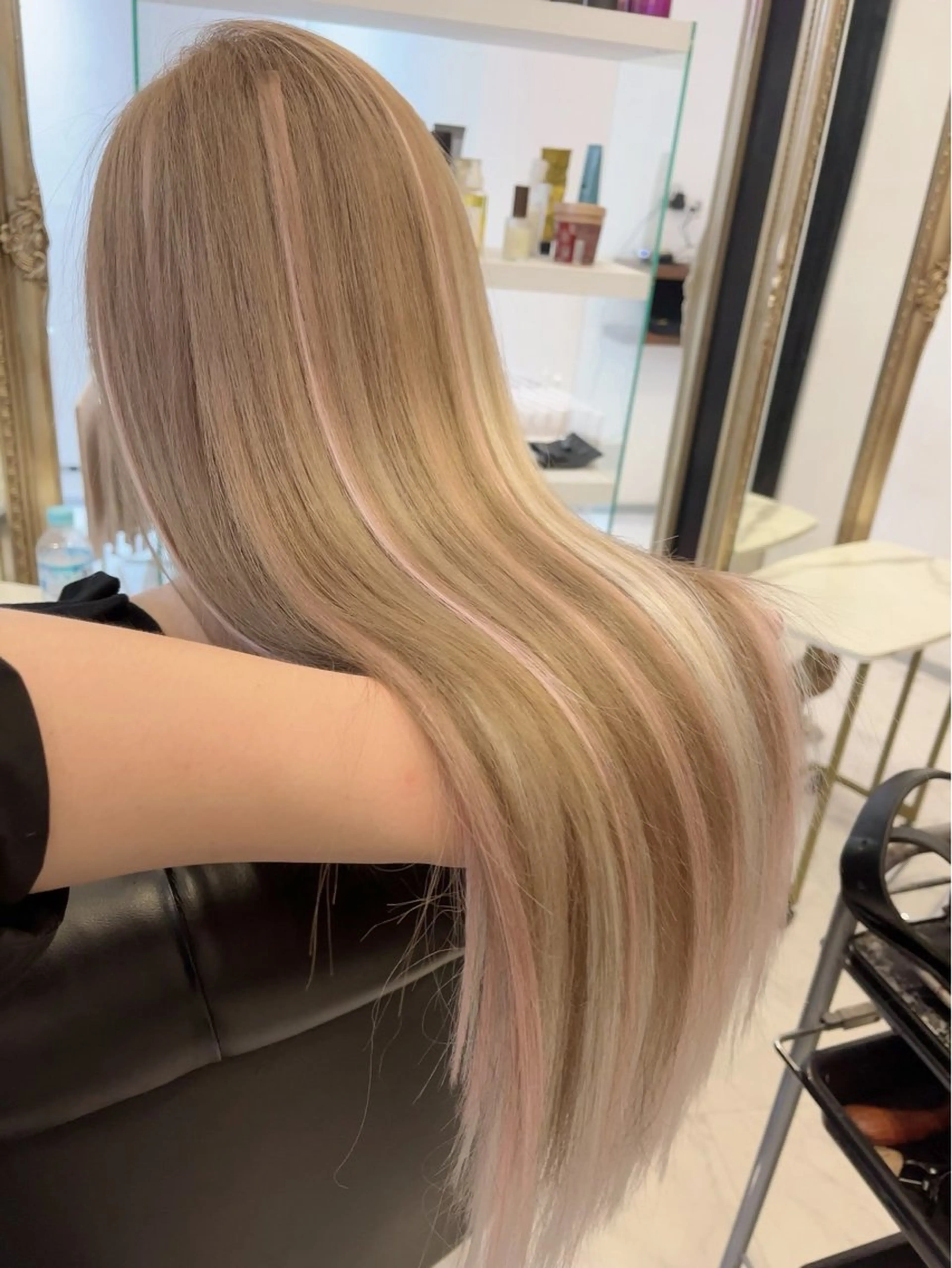 ロング ヘアカラー エクステ 🍀Moda by Grande🍀のヘアスタイル