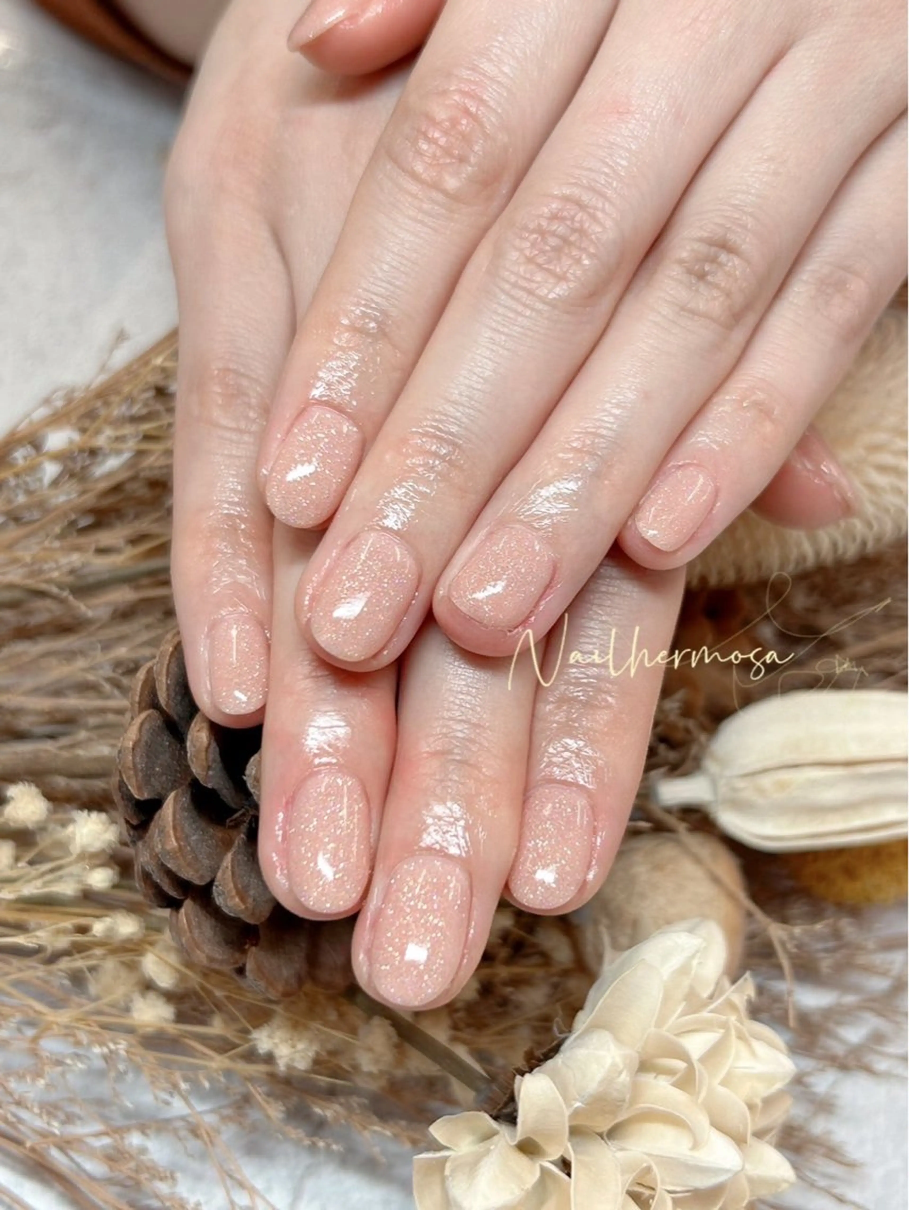 ネイル 長さ出し フラッシュネイル フットネイル ジェルネイル マグネットネイル ハンドネイル エルモサ YURIKAのネイルデザイン