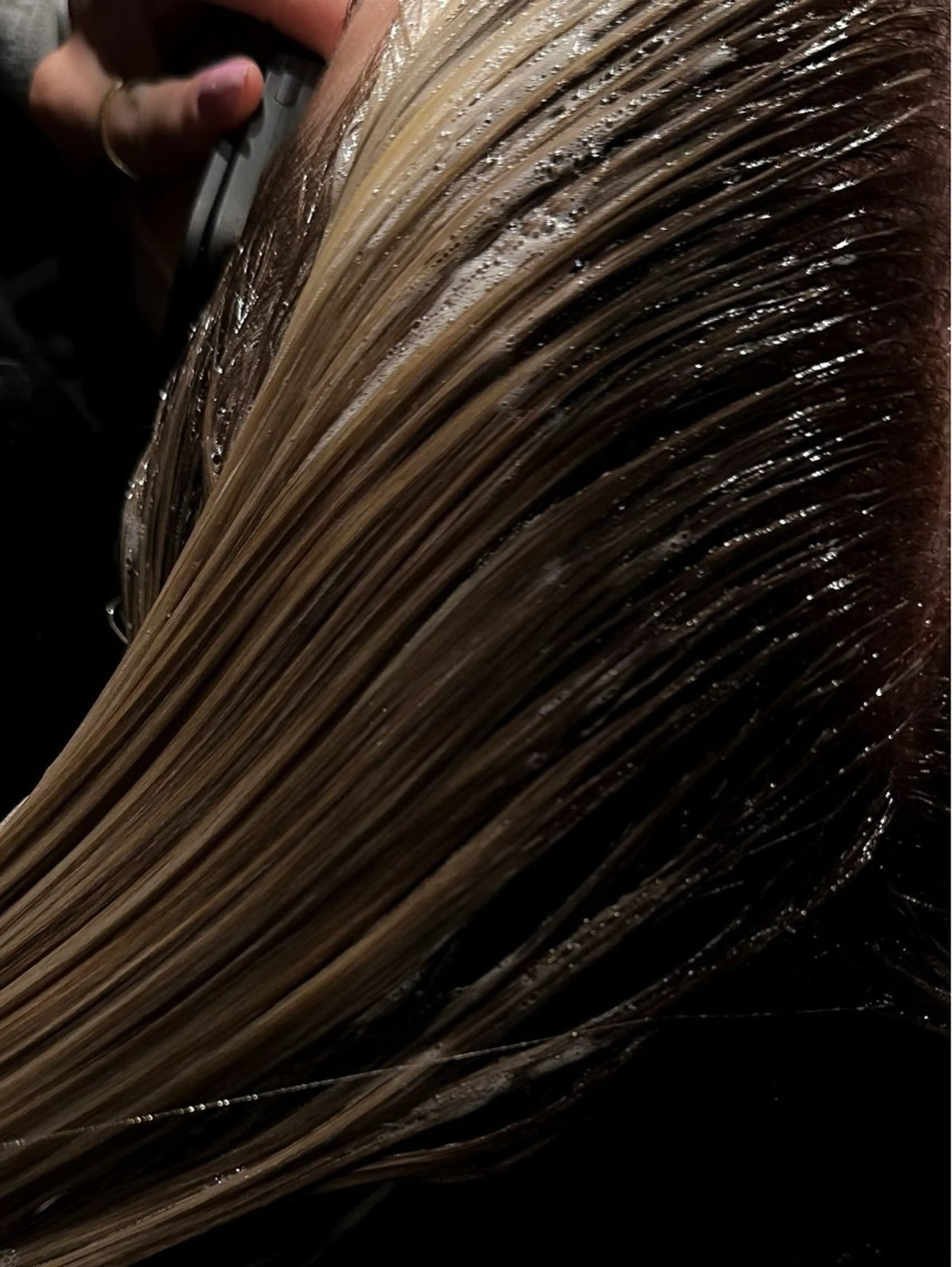 セミロング ヤノ ナオミのヘアスタイル