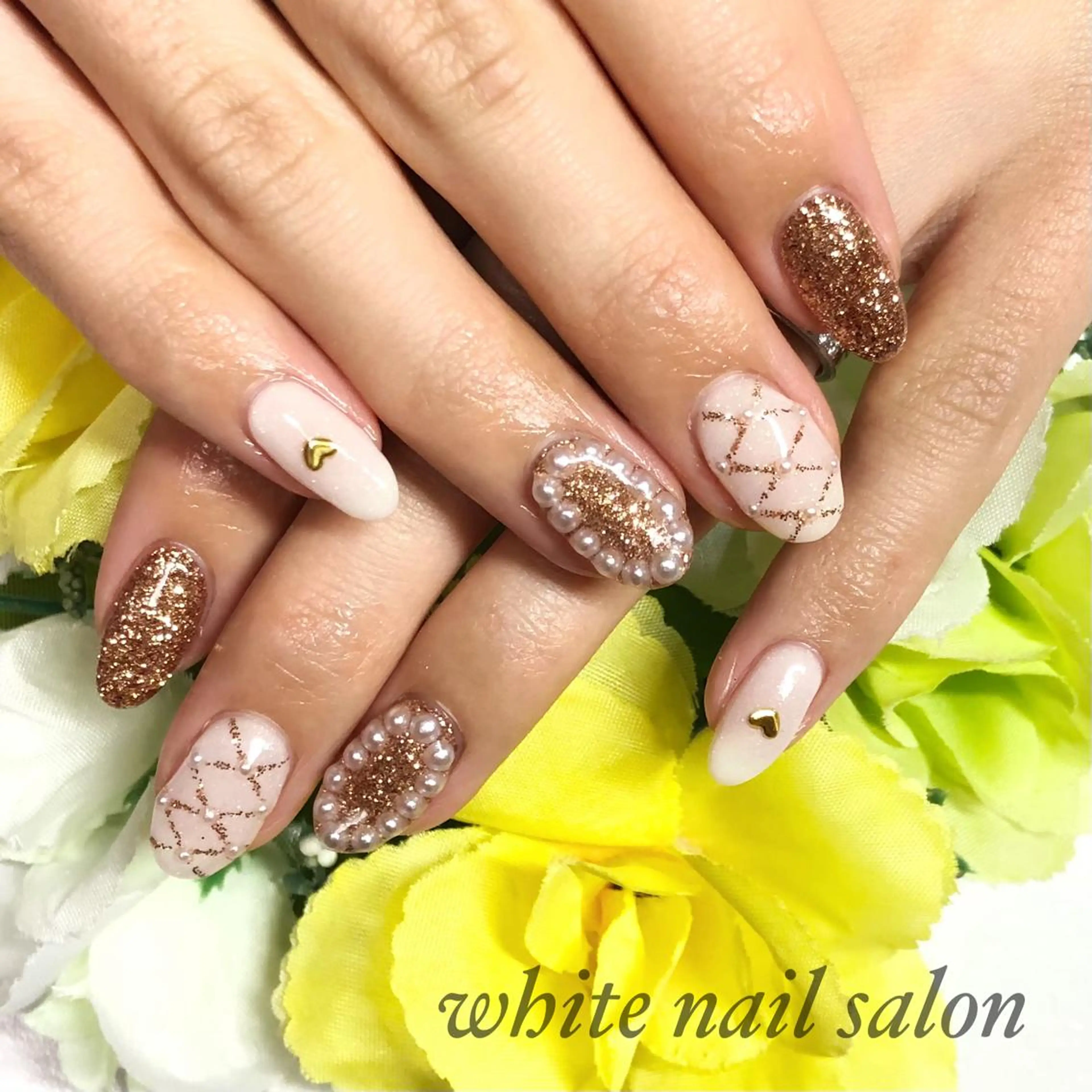 ネイル フットネイル ジェルネイル ハードジェル オフィスネイル スカルプネイル ハンドネイル white nail salonのネイルデザイン