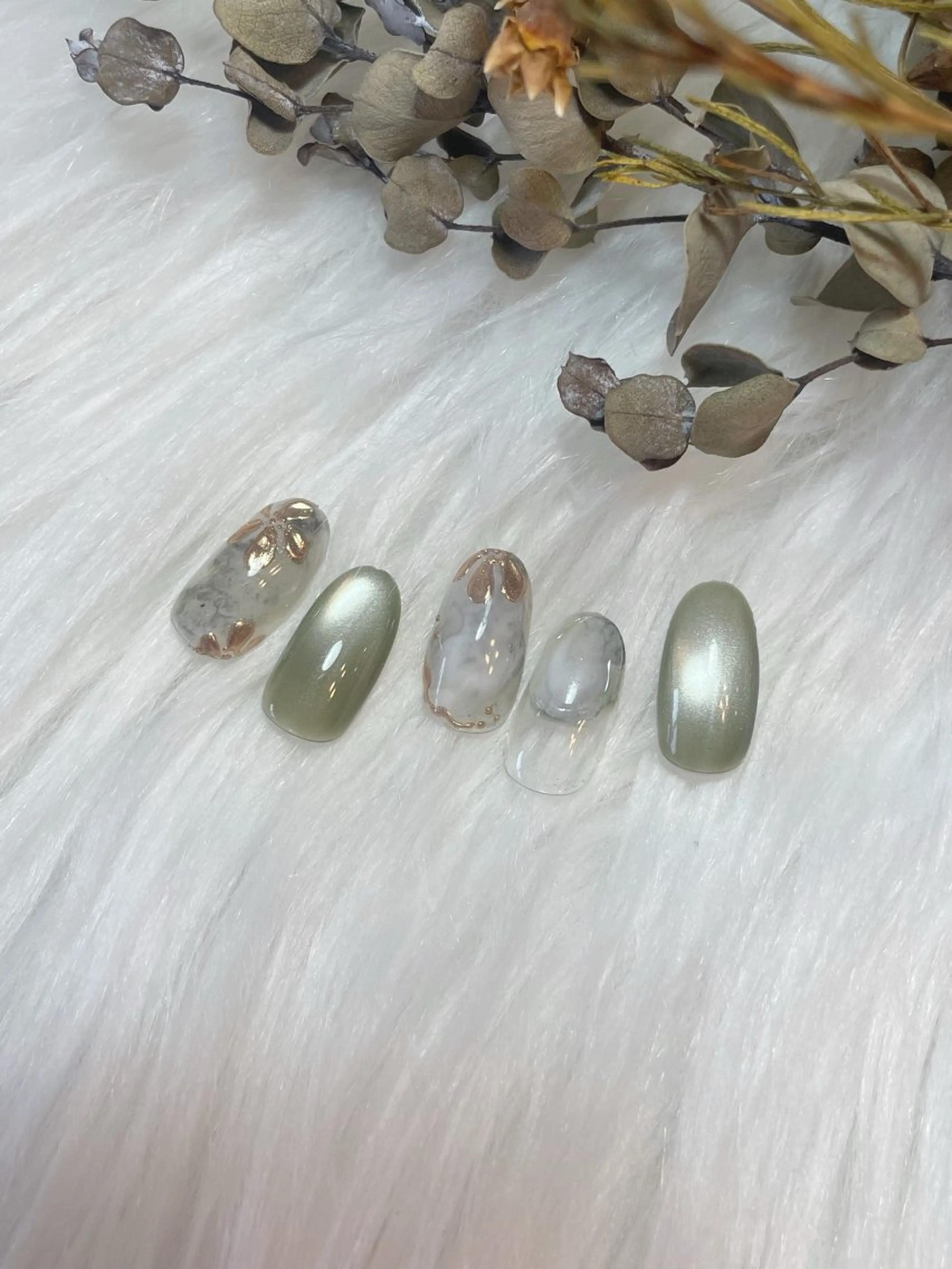 ネイル ブルー フレンチネイル キラキラネイル 韓国ネイル マグネットネイル ハンドネイル timtam --sakiのネイルデザイン