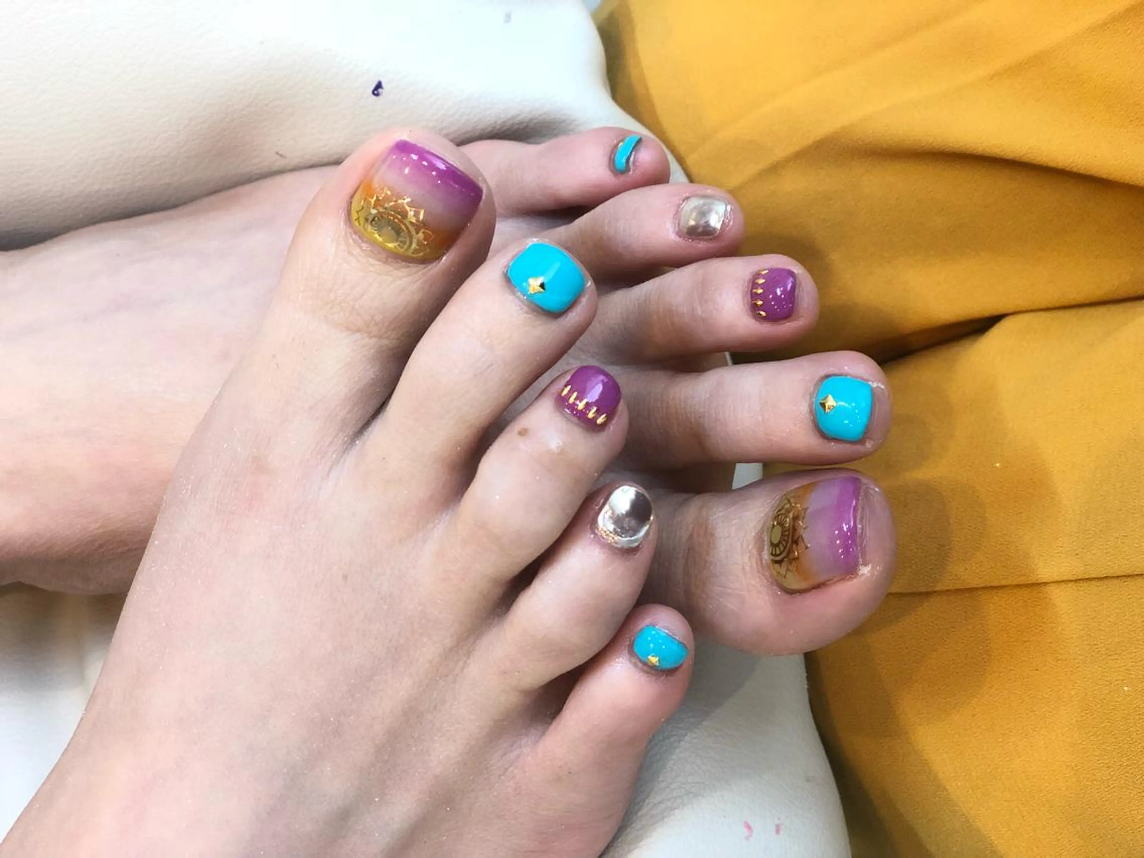 ネイル 【デザイナー】田中 美生のヘアスタイル