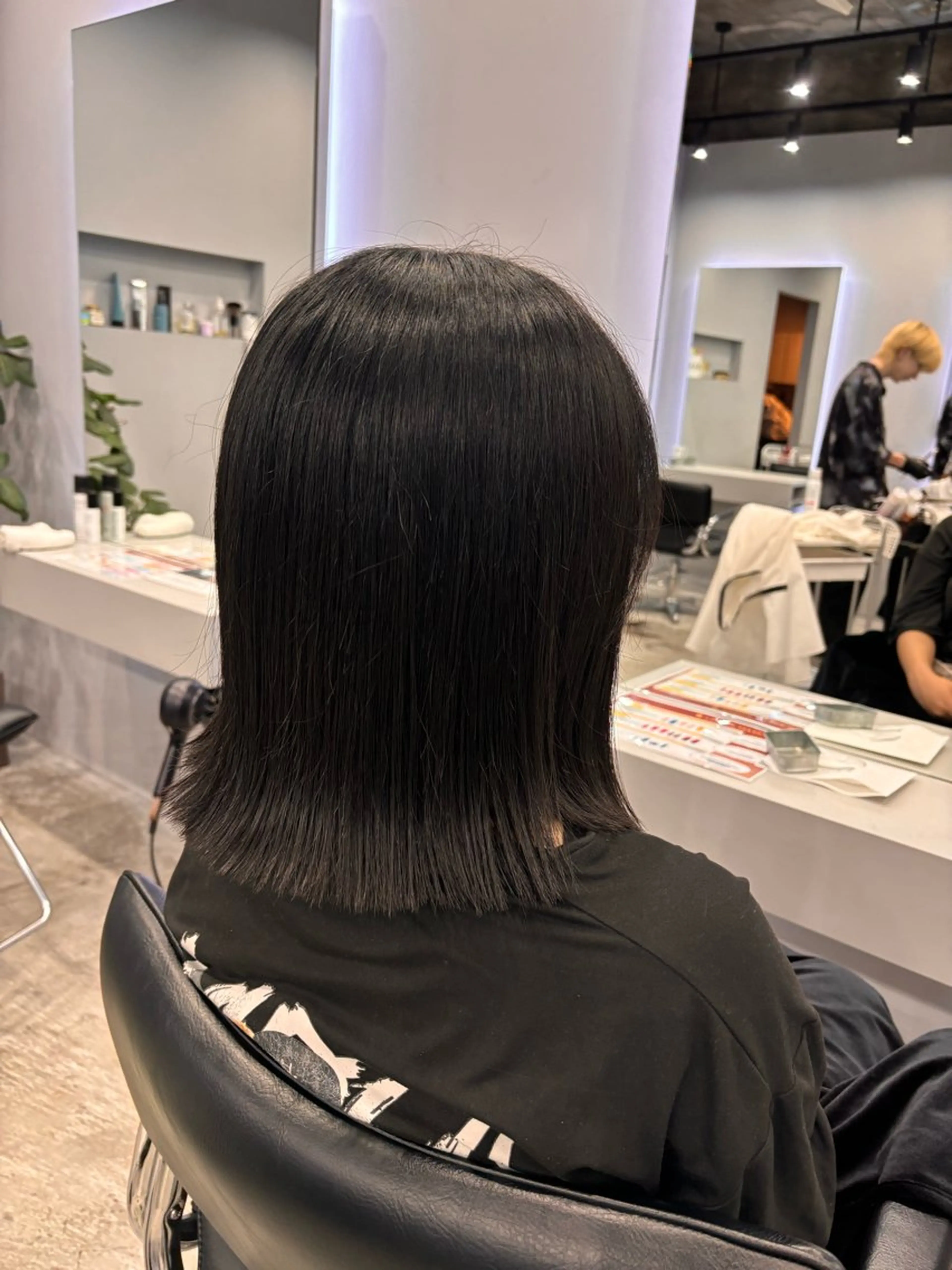 ミディアム 木村 彩乃のヘアスタイル