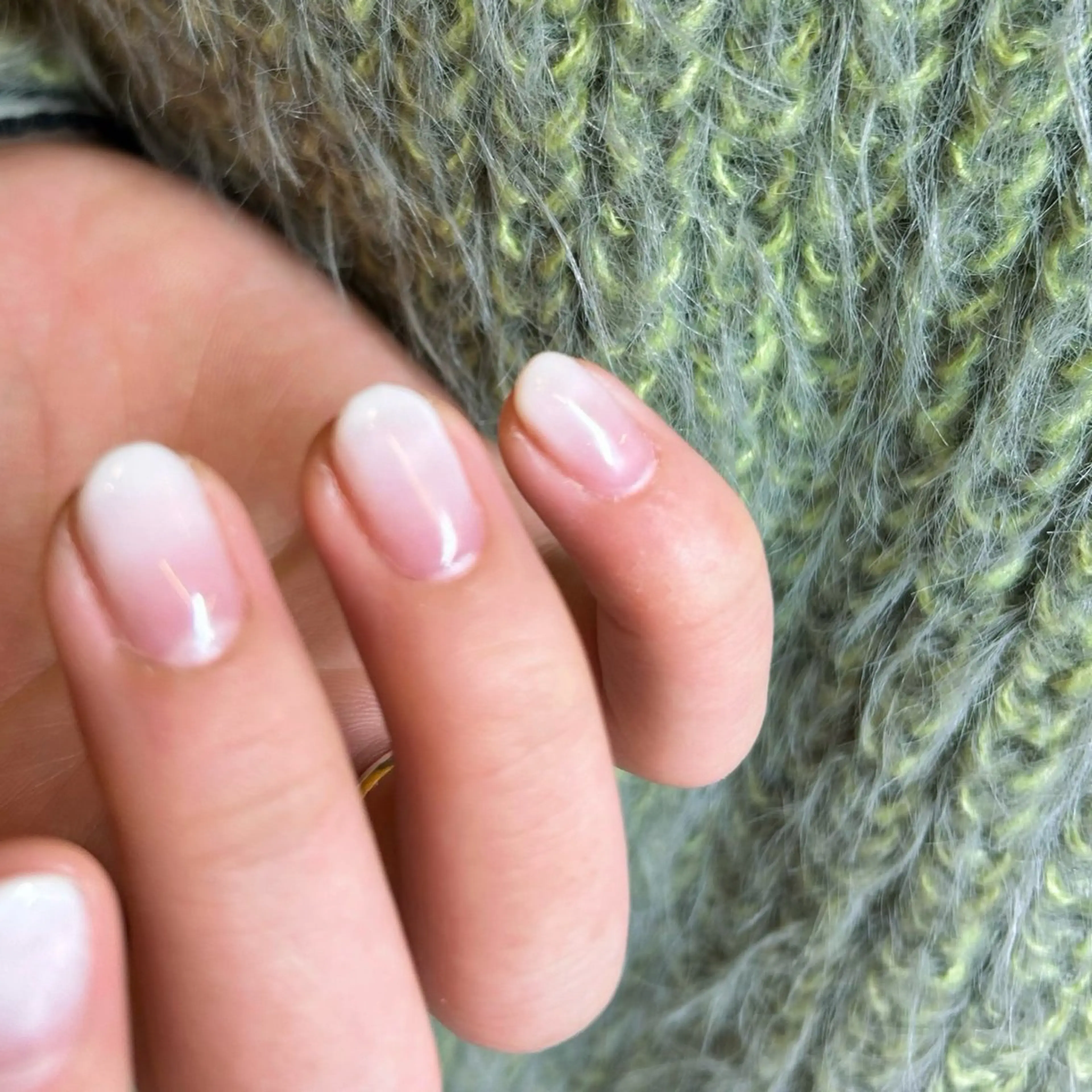 ネイル グラデーション PU＋ON. nail works所属・Jr.nailist ayaのネイルデザイン