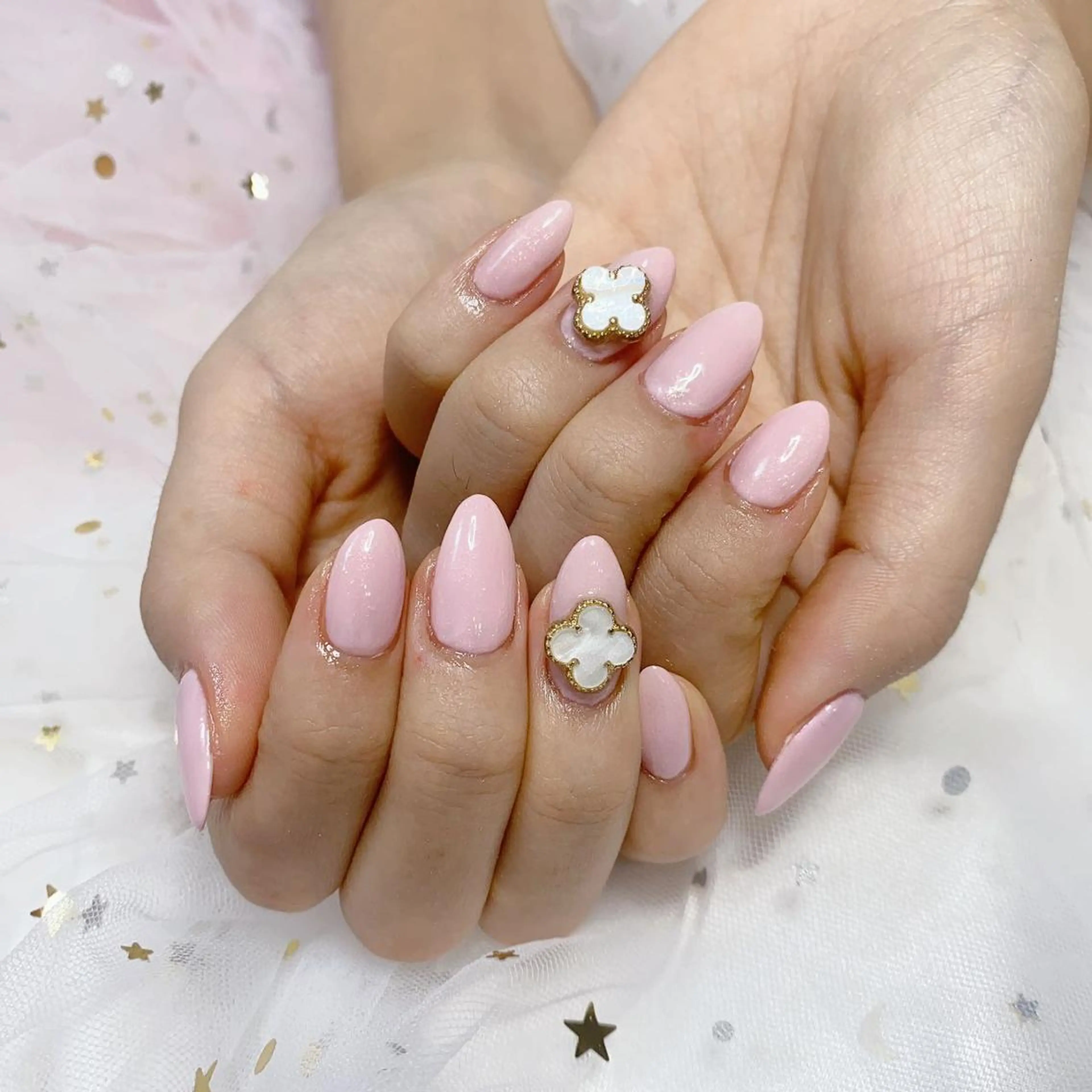 ネイル ジョリ En 💞🦋のネイルデザイン