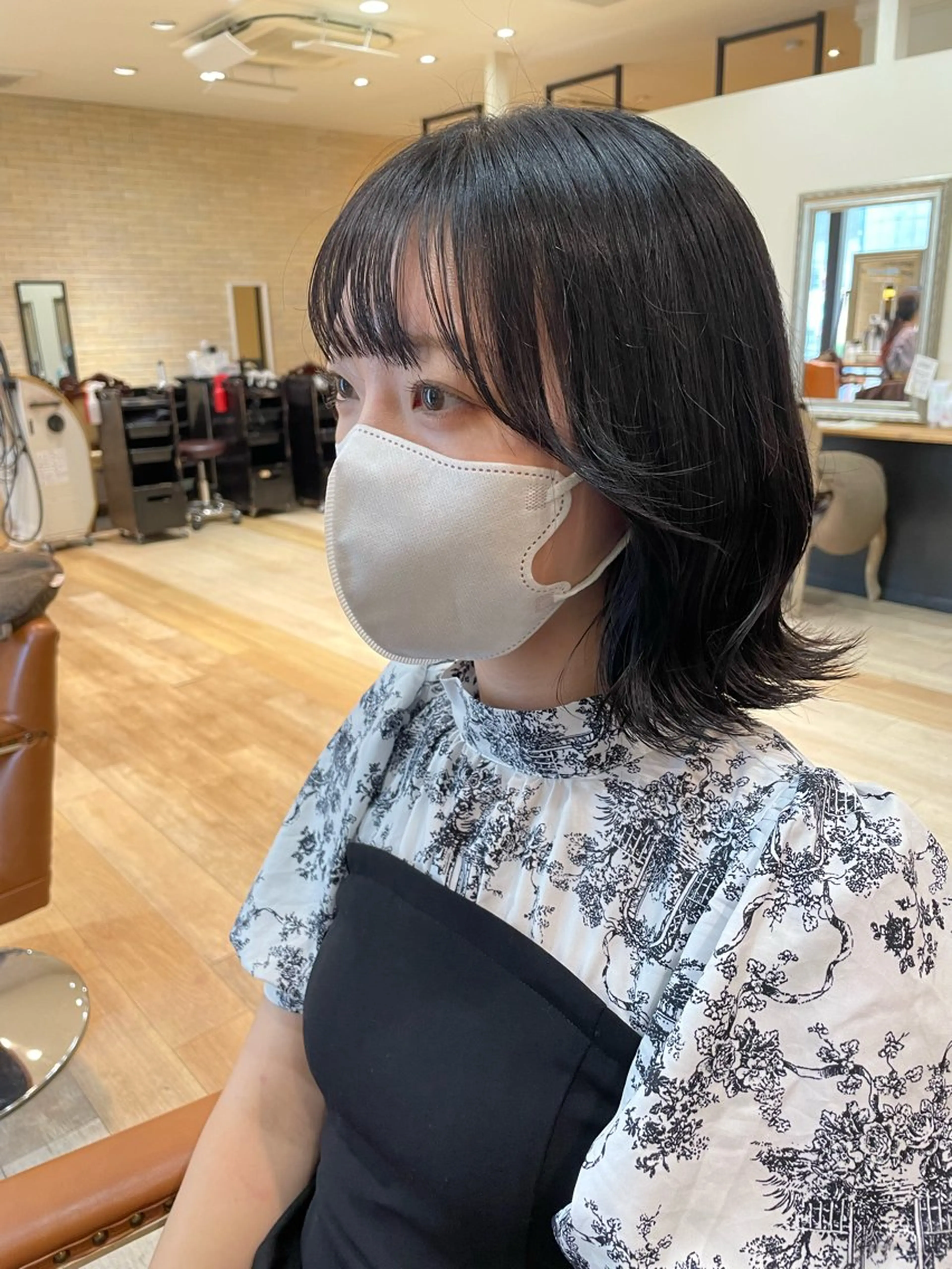 ミディアム 亀川蓮 Agu hairのヘアスタイル