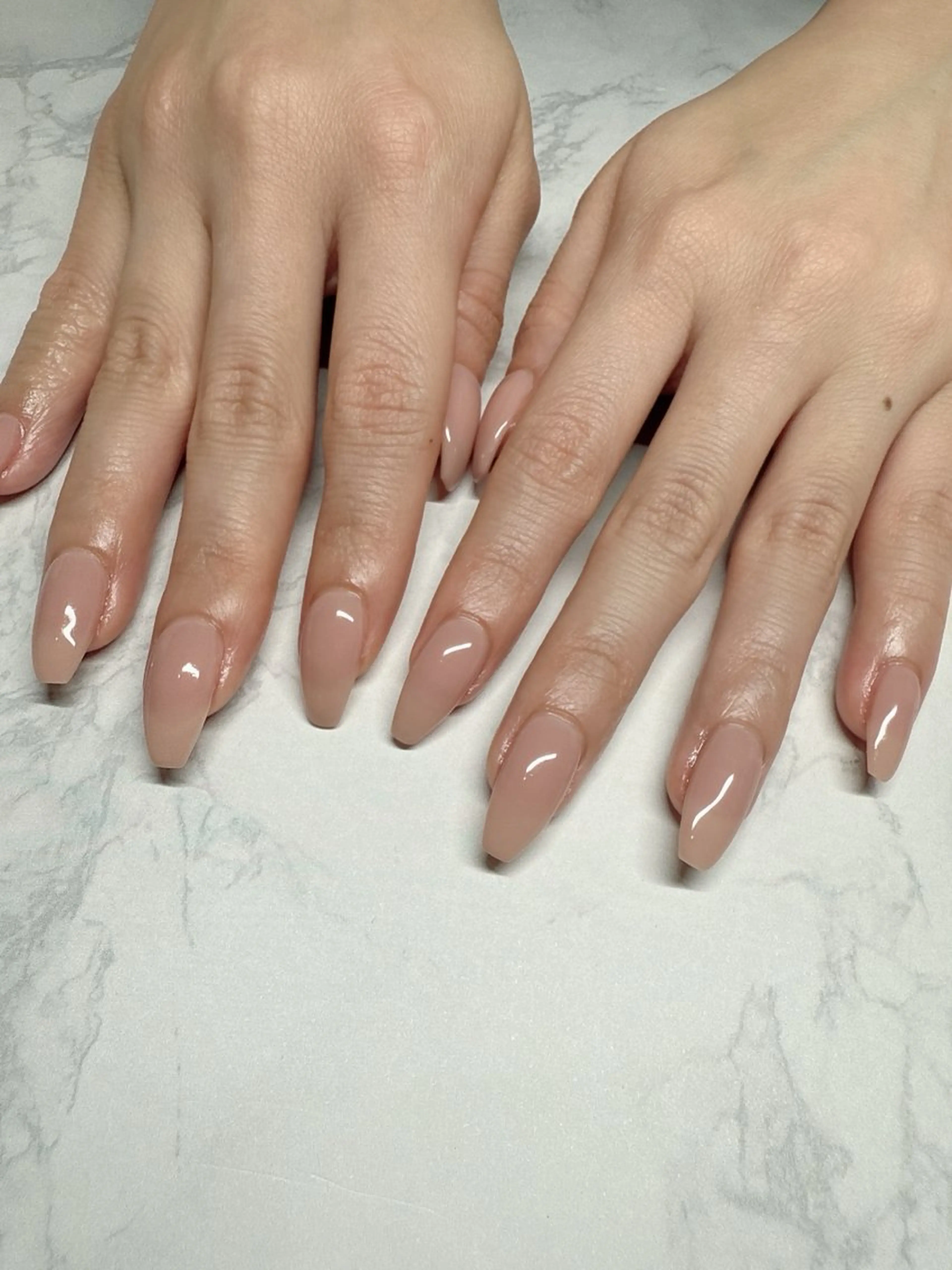 ネイル ワンカラーネイル ハンドネイル nailist SATO【銀座】のネイルデザイン