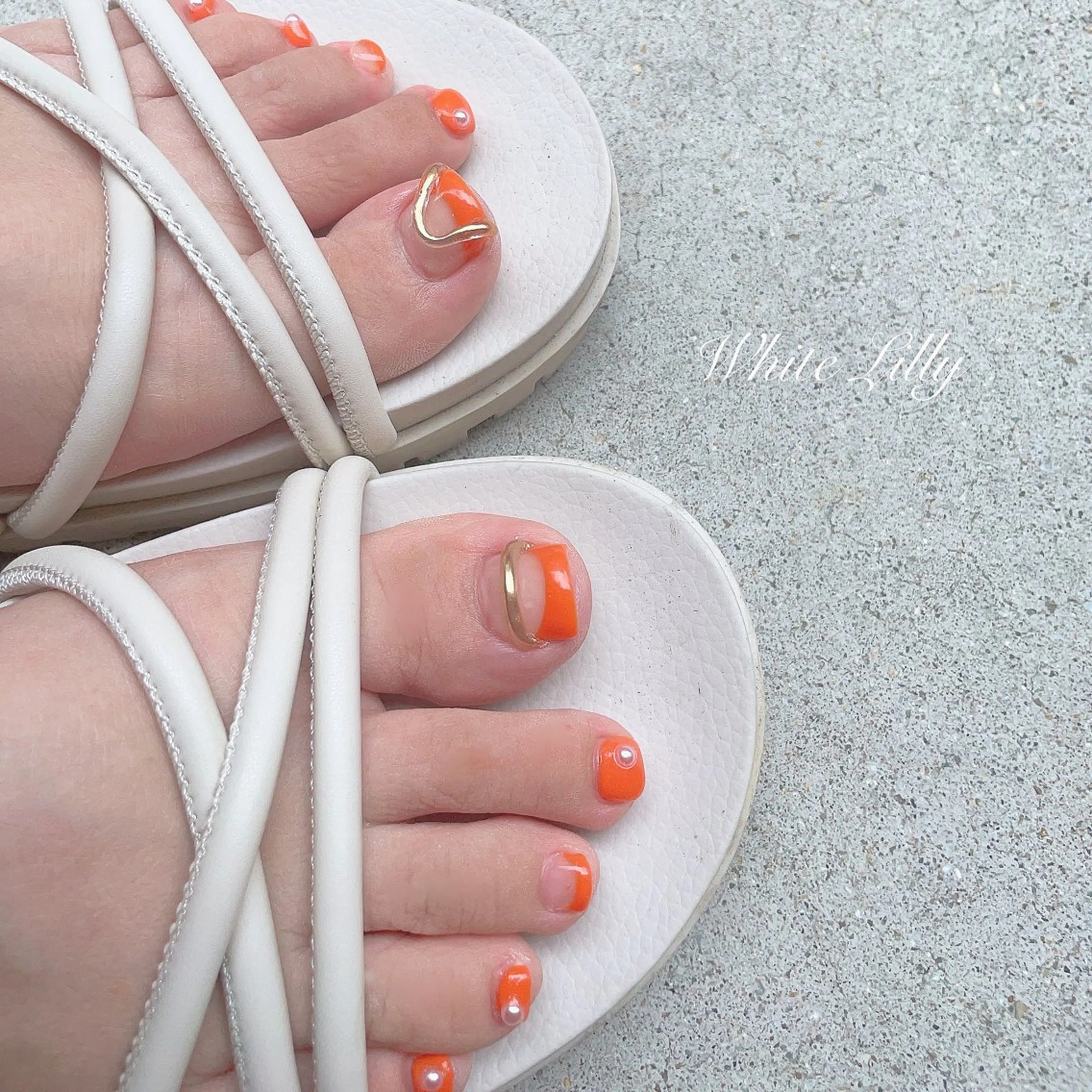 ネイル フットネイル White lily所属・牧田 雅世のネイルデザイン