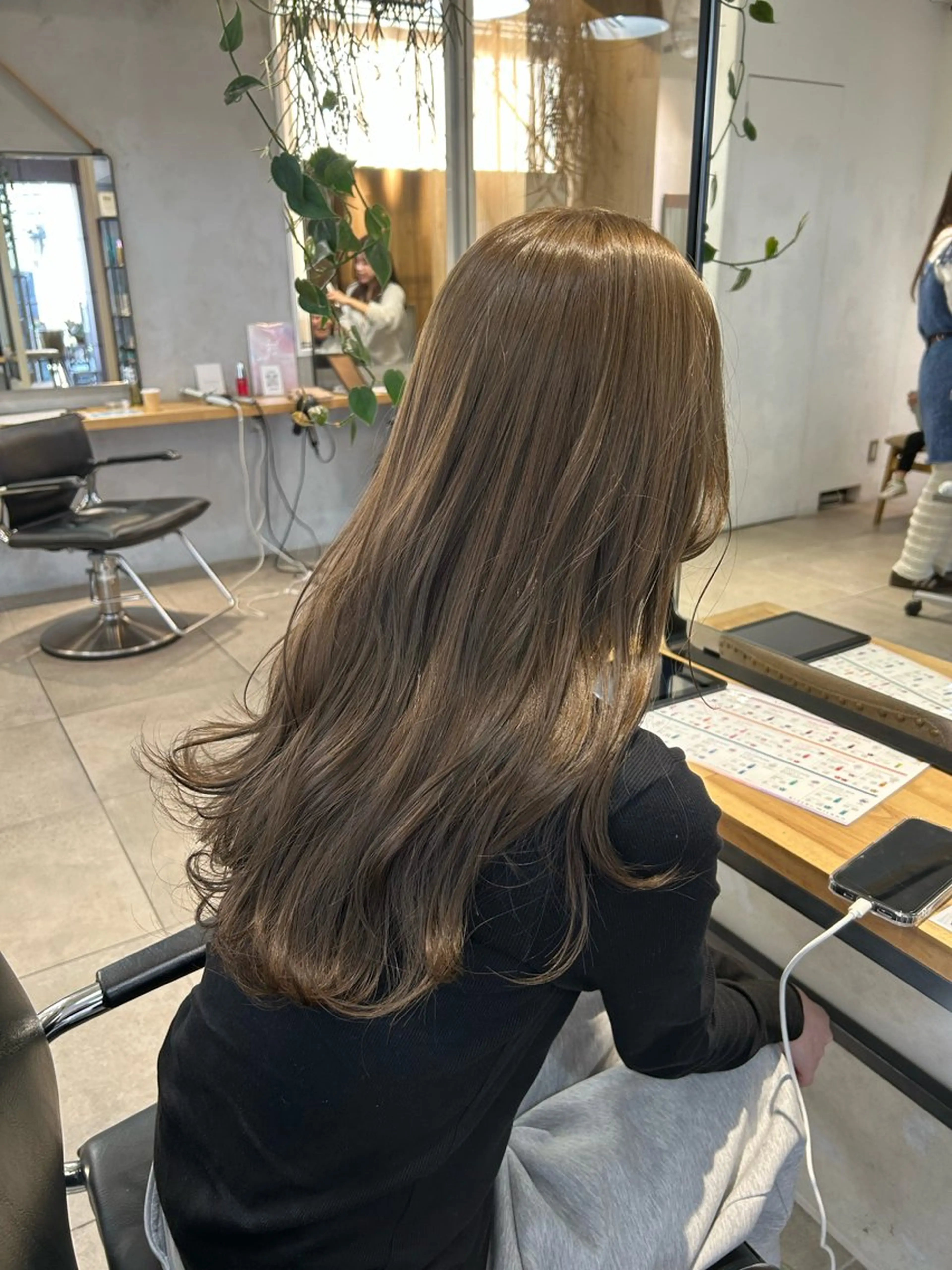 ロング カラー ヘアカラー トリートメント じゅわっと暖色カラー 🍊Moemiのヘアスタイル