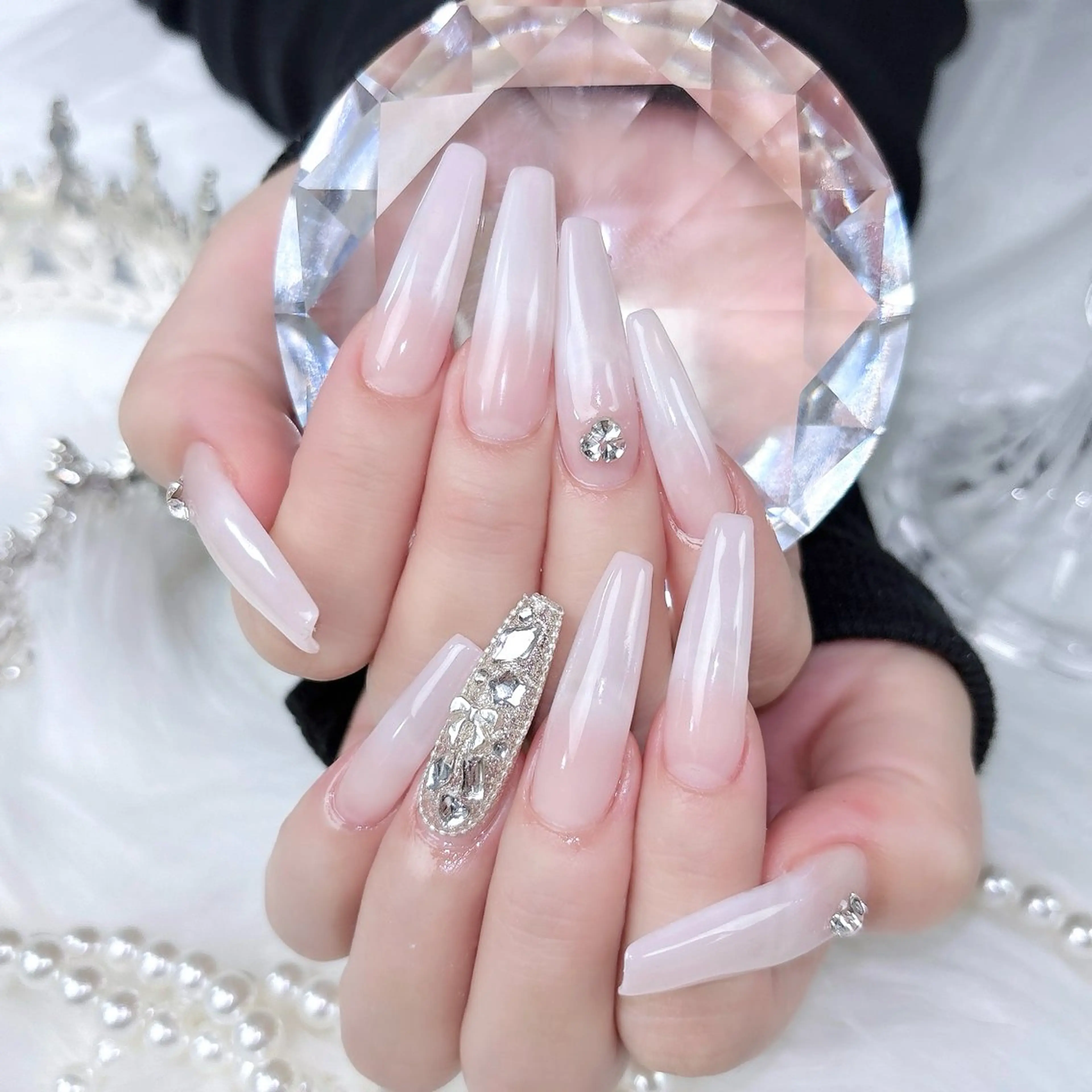 ネイル vesper所属・Vesper miuのネイルデザイン