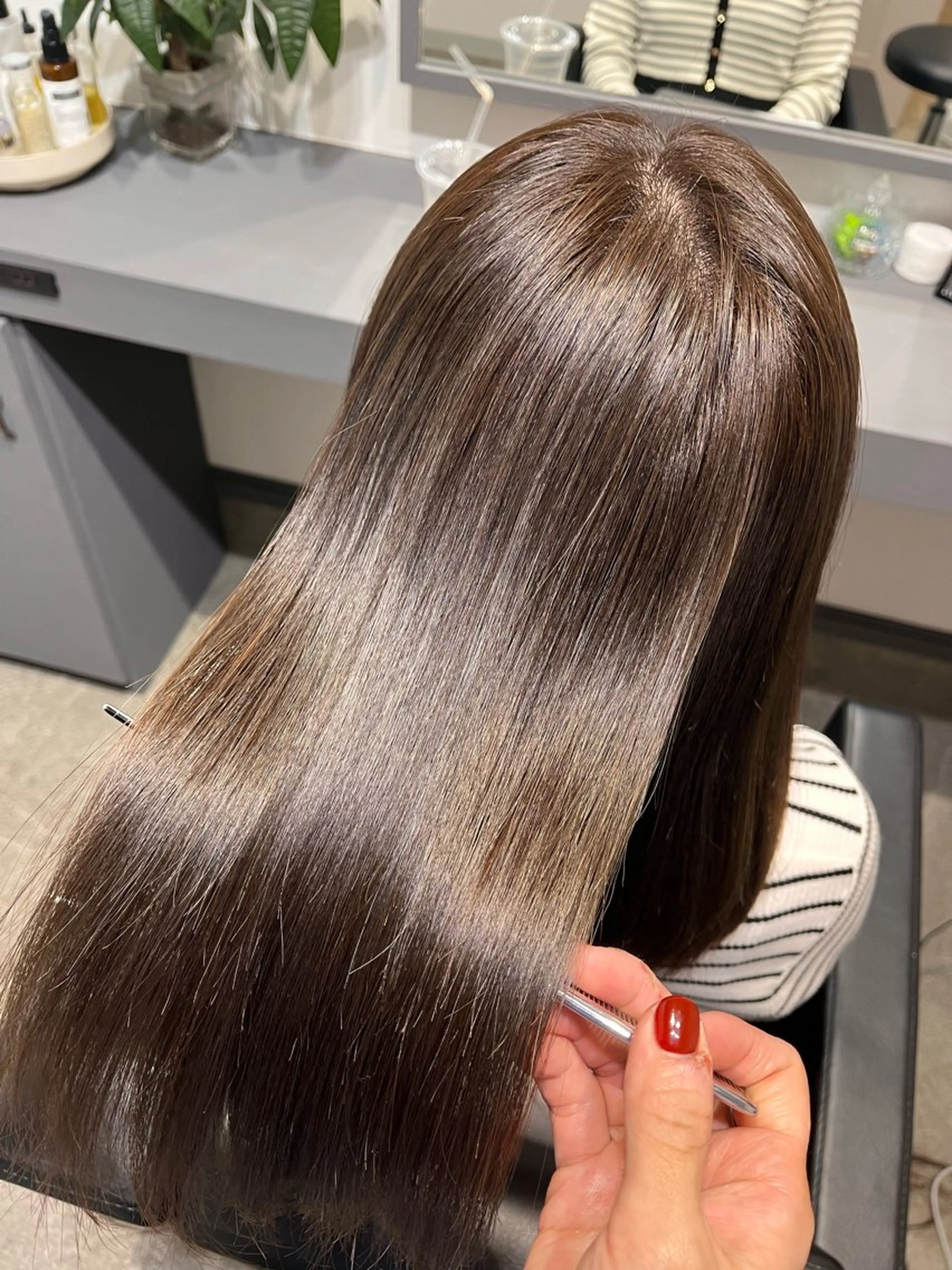 セミロング カット ヘアカラー トリートメント 堀越 エリのヘアスタイル