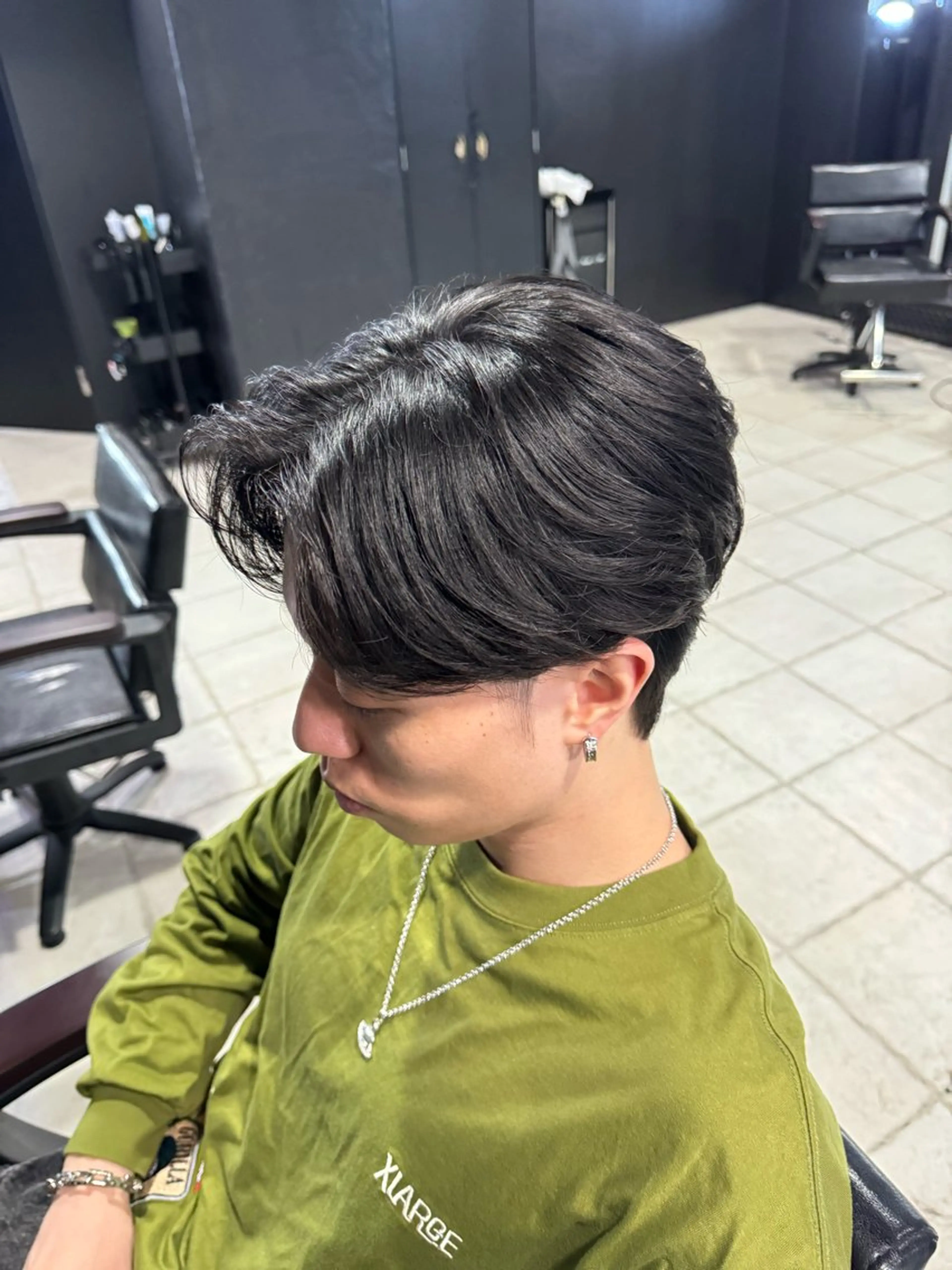 ヘアアレンジ メンズ センターパート カット メンズ専門 美容師✨ アメ村 堀江颯瑛のヘアスタイル