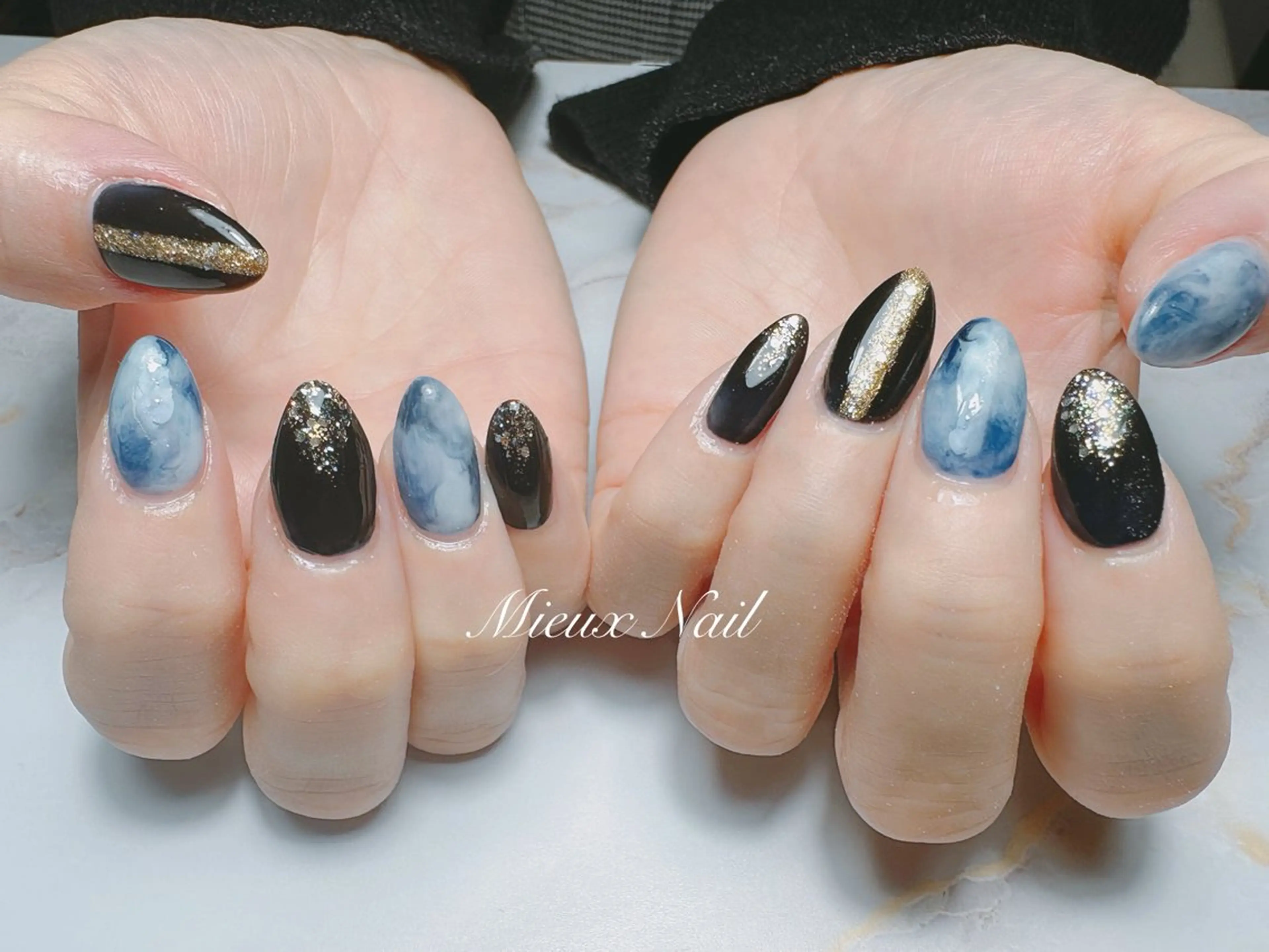 ネイル 持ち込み ハンドネイル 市川 麻衣子のネイルデザイン