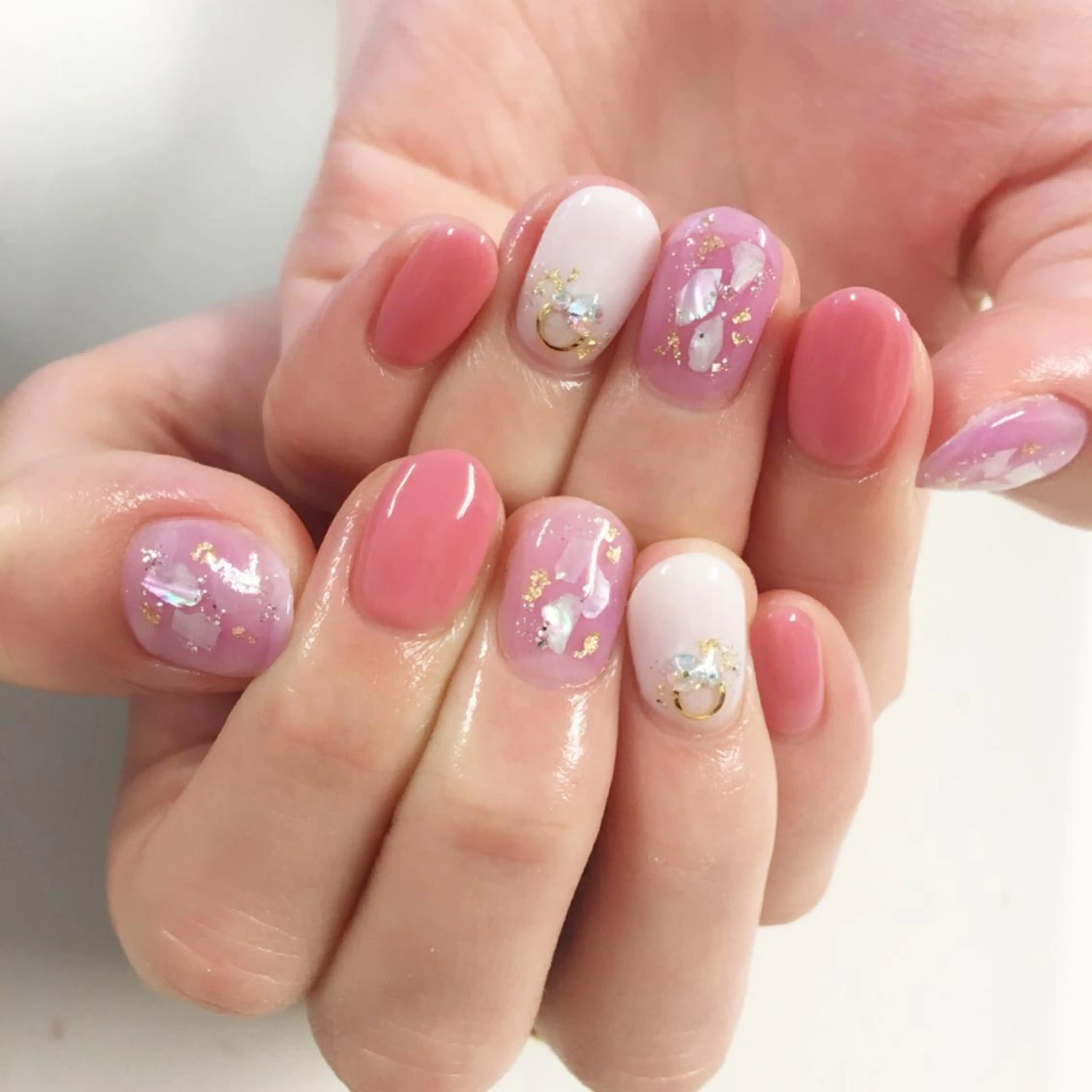 ネイル SHINE NAILのネイルデザイン