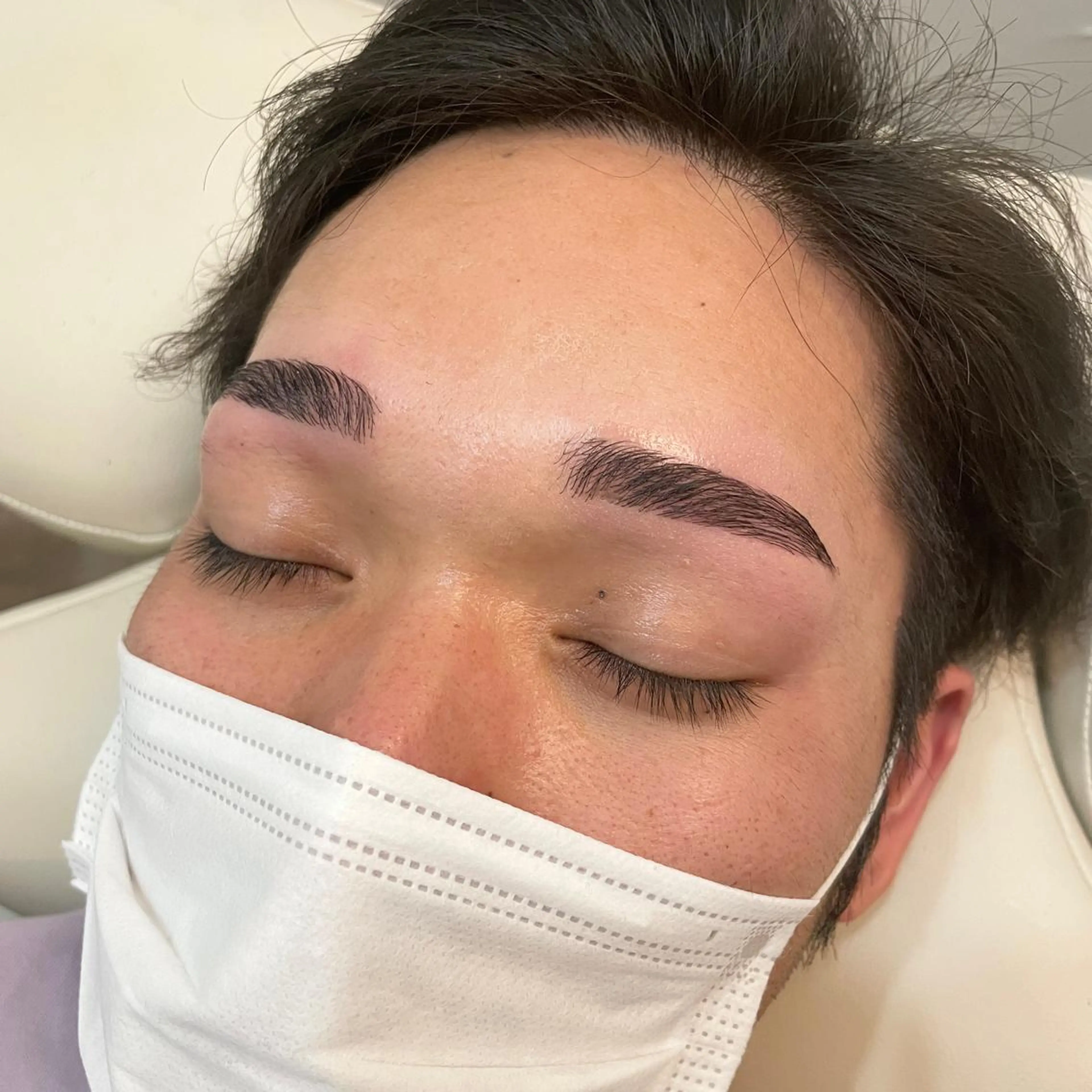 メンズ アイブロウ ハリウッドブロウリフト mignon by CHERIM A.tのマツエク・マツパデザイン