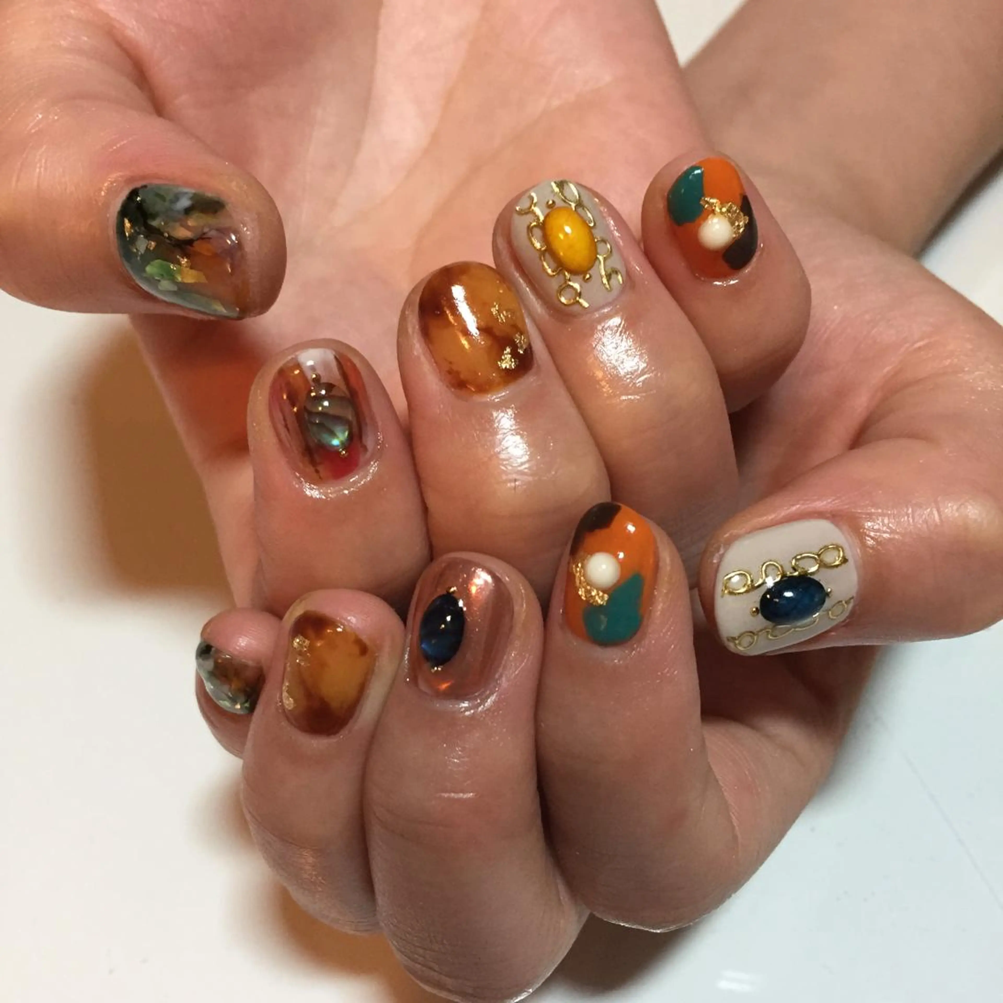 ネイル ニュアンスネイル g-up nail所属・米田 律子のネイルデザイン