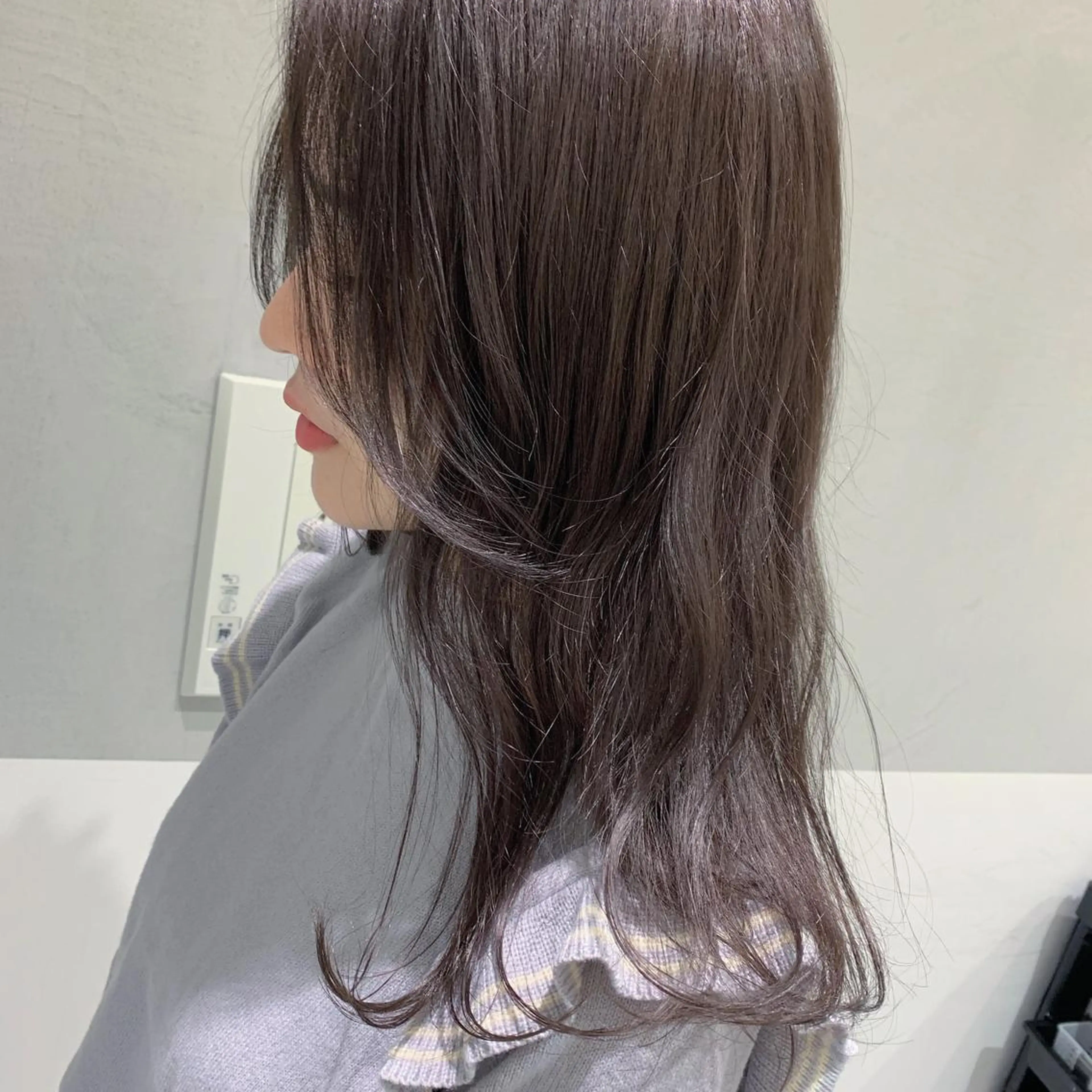 セミロング カラー minami🪷 暖色カラーのヘアスタイル