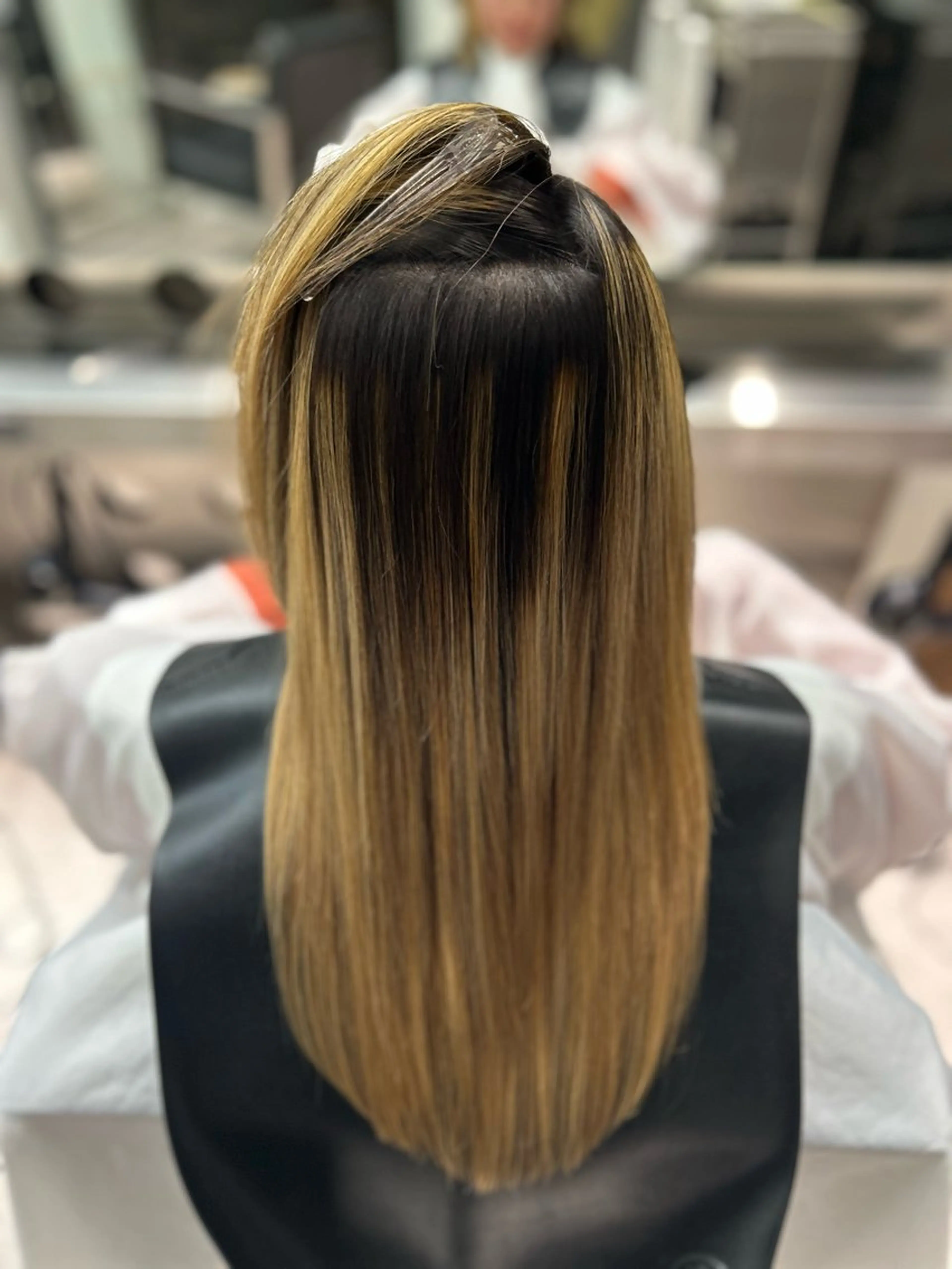 ロング トリートメント 酸性ストレート 縮毛矯正 CHARLES DESSIN所属・神宮前 ／吉田日和のヘアスタイル