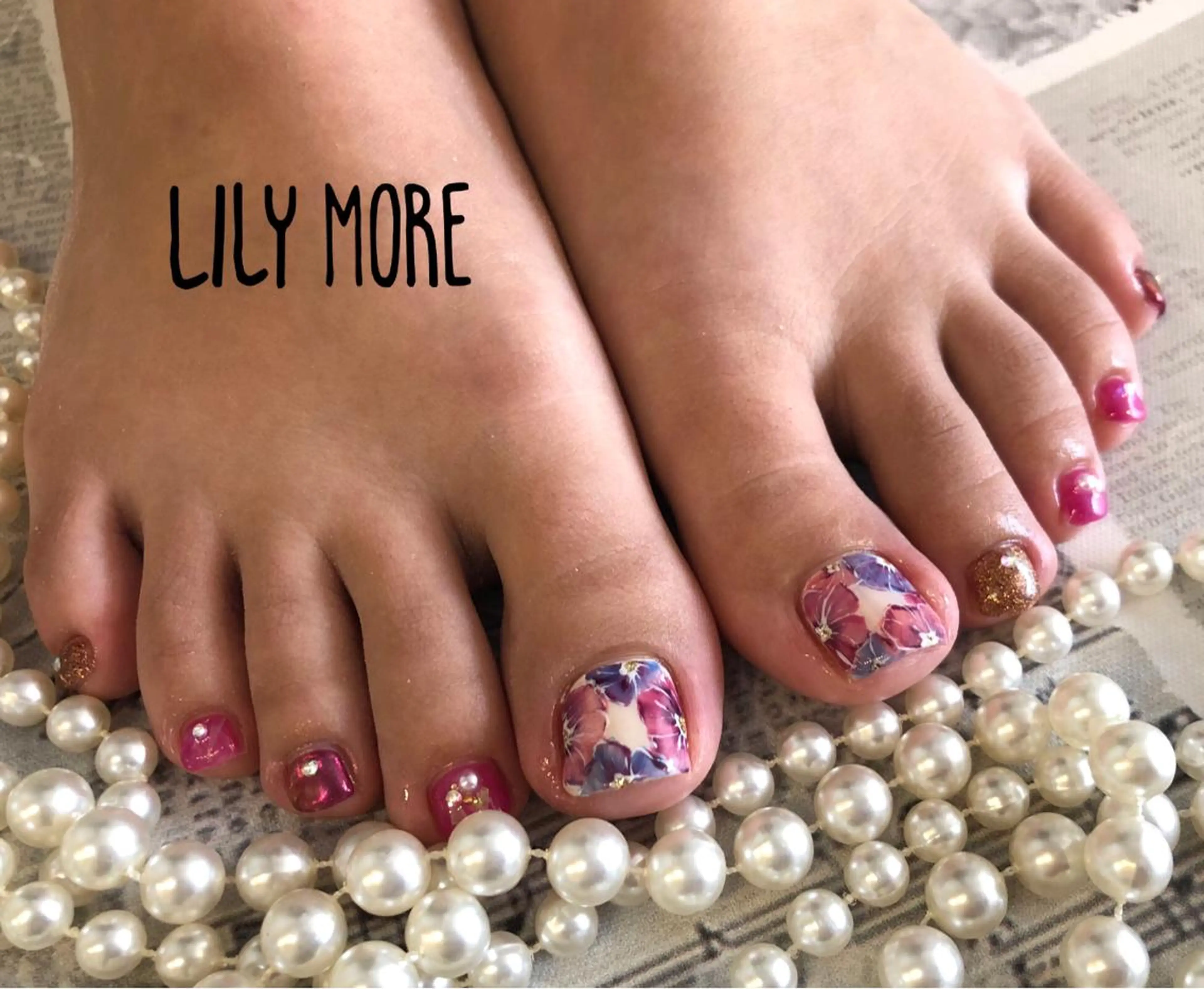 デザイン放題ネイル（フット）オフ無し(２回目以降ご来店のお客様は＋660円となります！！)の写真