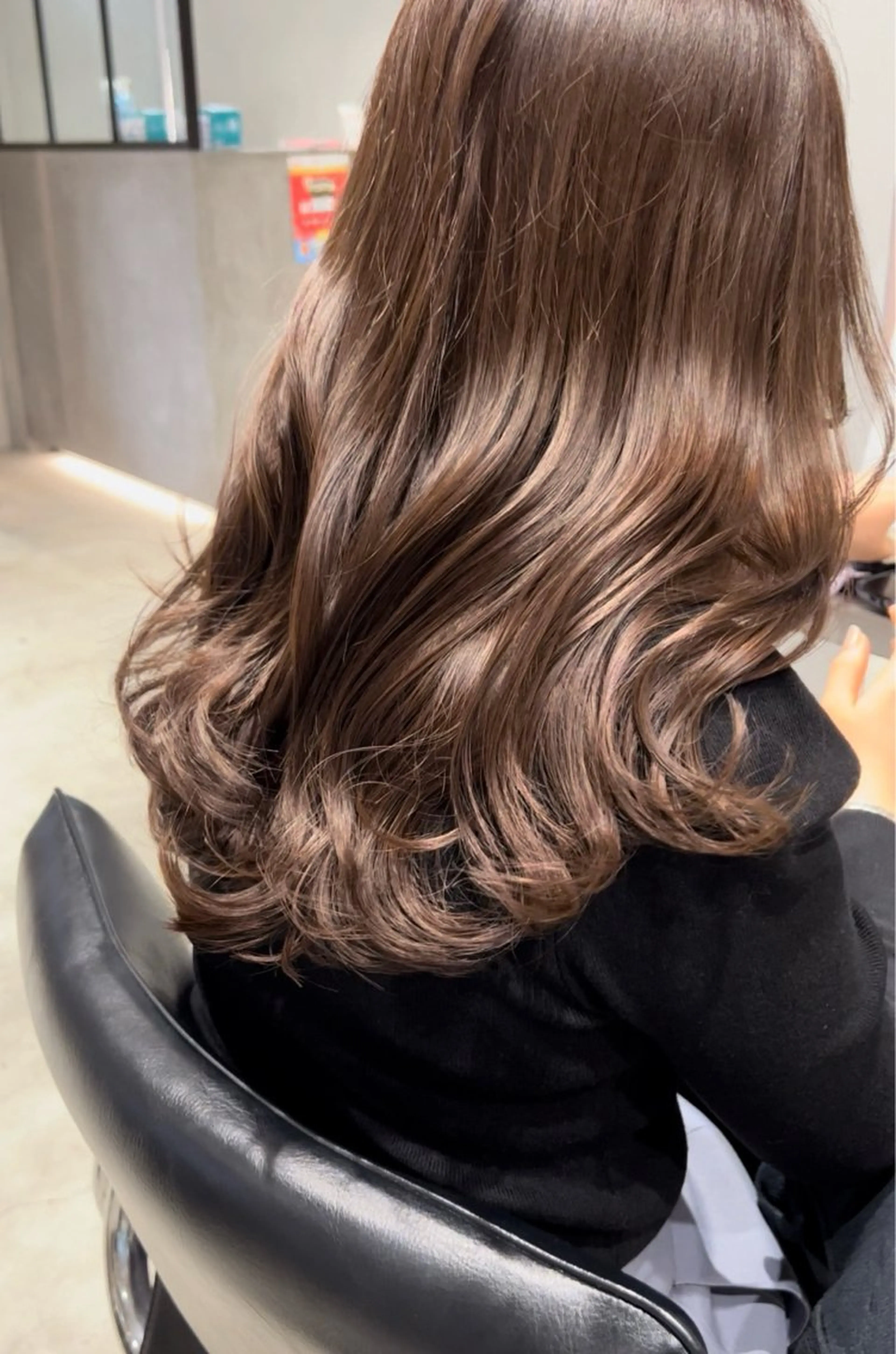 セミロング カラー ベージュカラー ブリーチ ブリーチなしカラー カット ヘアカラー トリートメント 髪質改善/縮毛矯正 レイヤー/松川匠のヘアスタイル