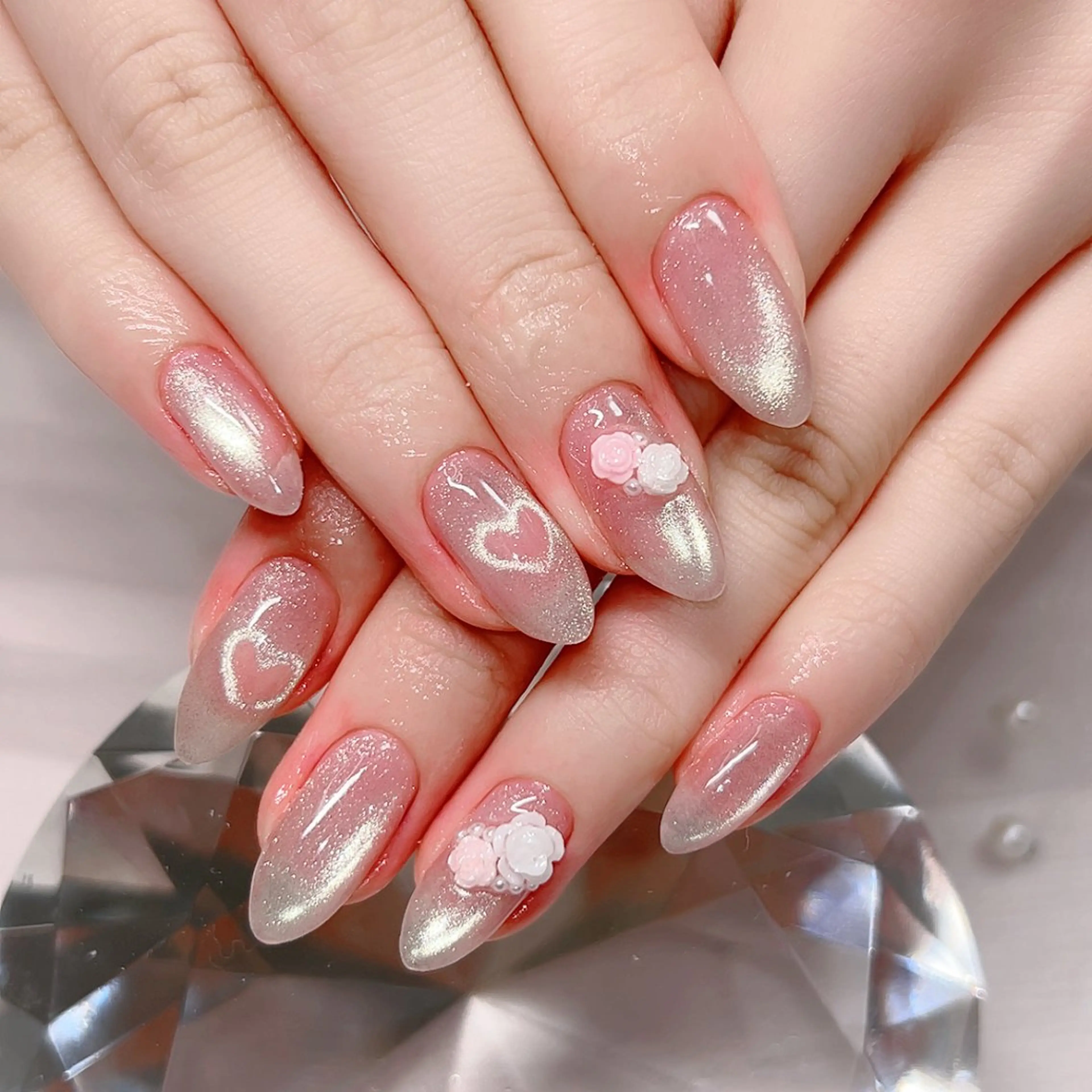 ネイル ハート マグネットネイル ハンドネイル Cute Tips nailのネイルデザイン