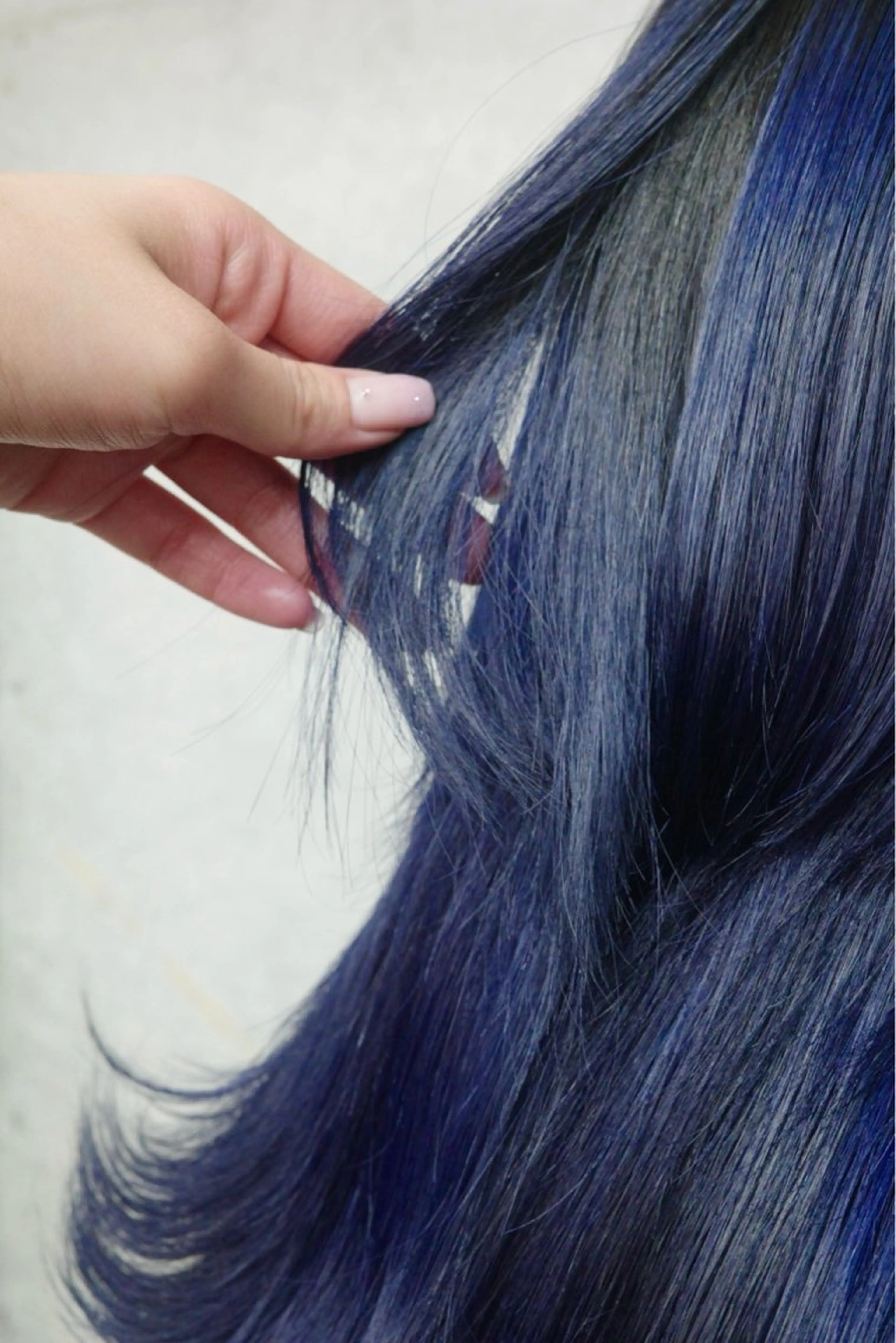 カラー ブリーチ Sog所属・manami/艶髪 /くすみカラーのヘアスタイル