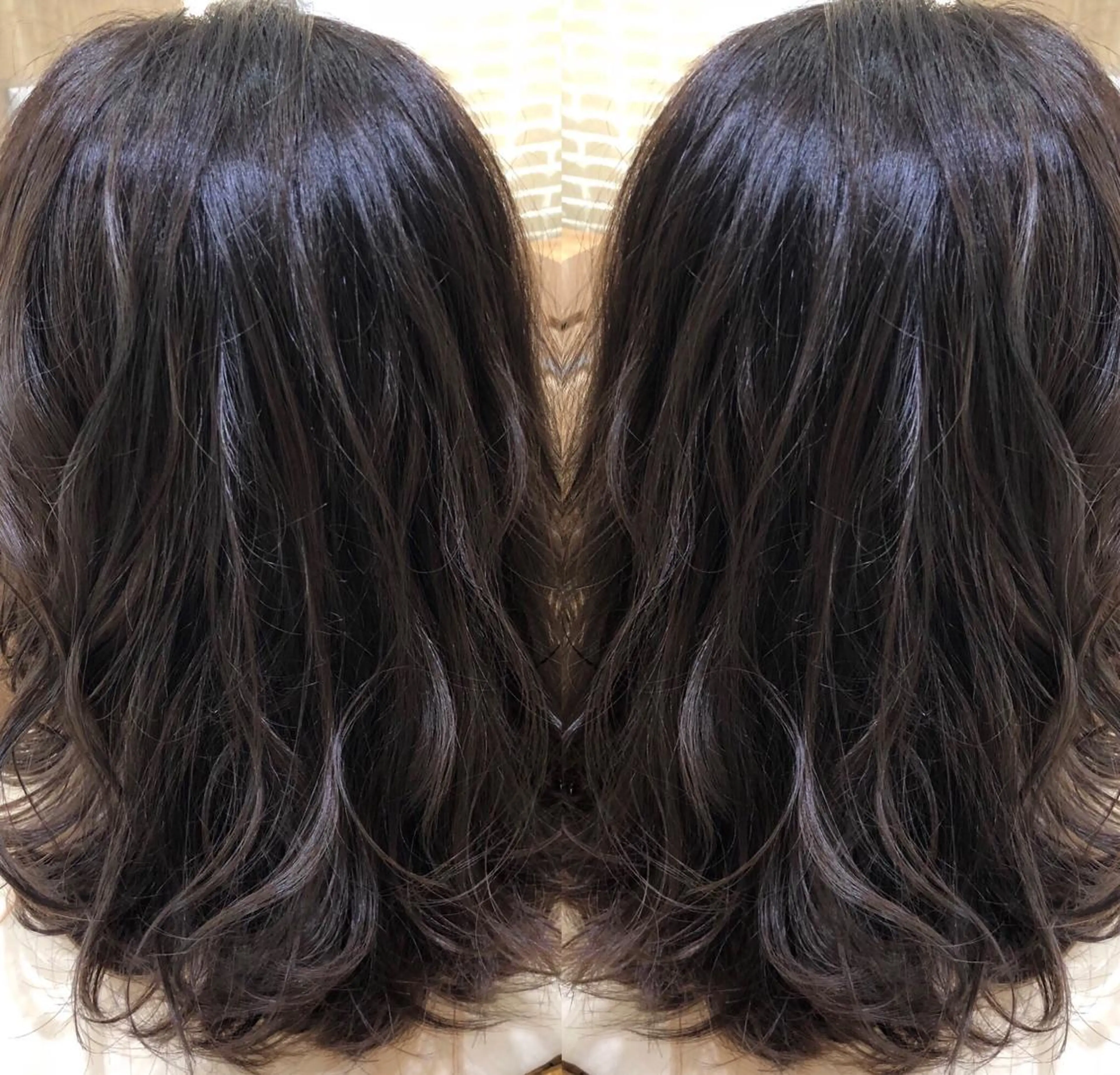 セミロング カラー アッシュ アッシュブラック 黒髪 カット ヘアカラー トリートメント 山北 咲子のヘアスタイル