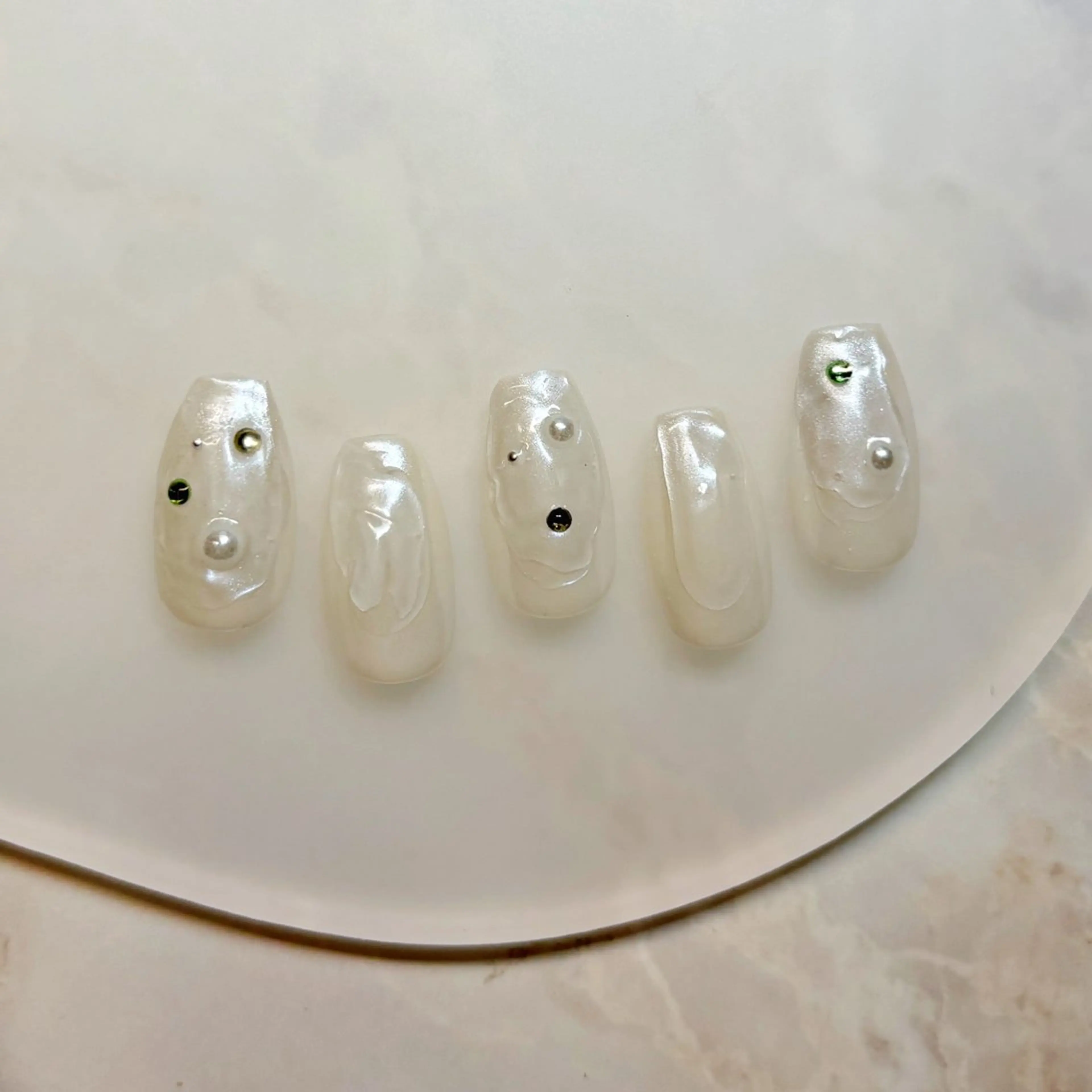 ショート ハンドネイル watanabe miyuuのネイルデザイン