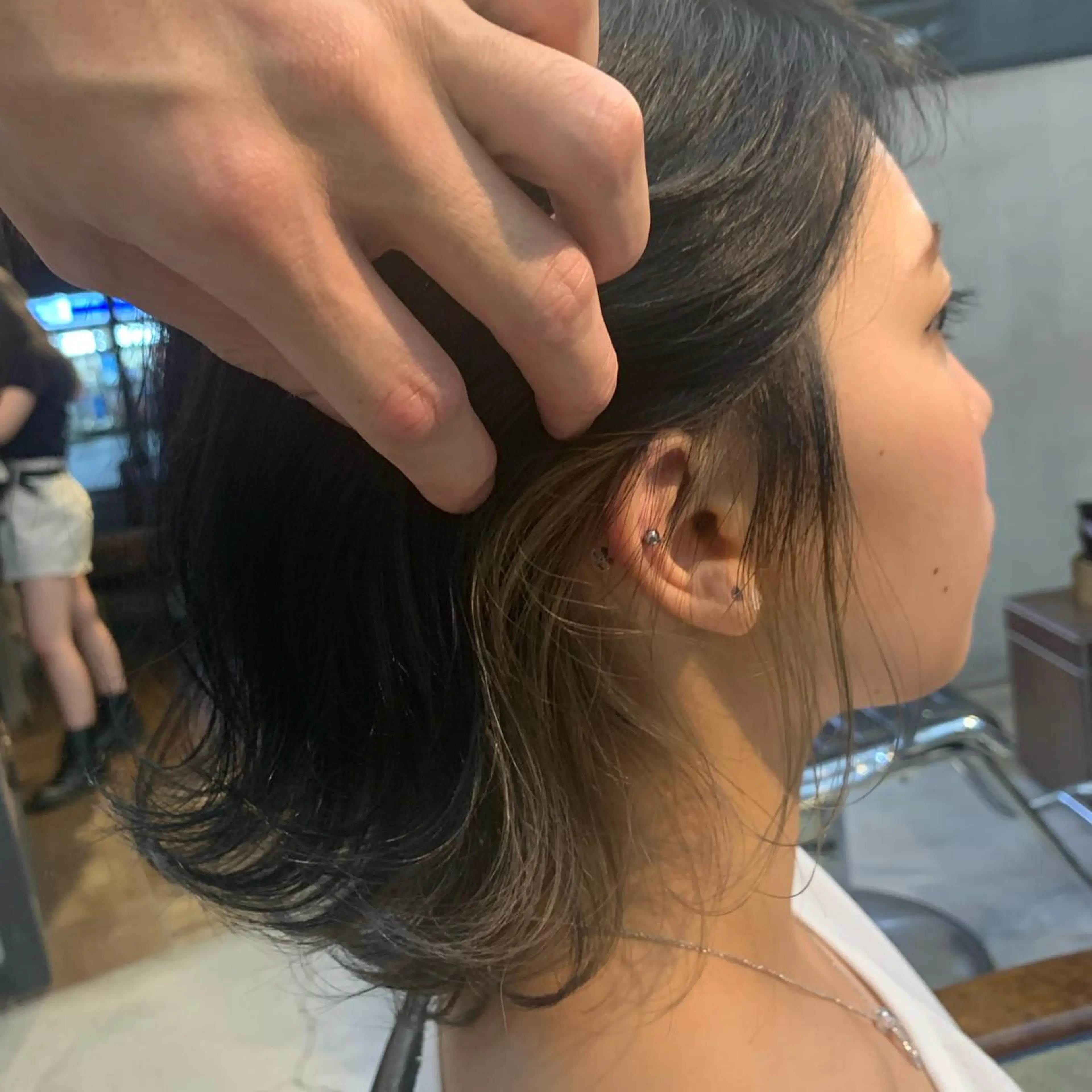 ミディアム カラー shian橋本南口所属・月200人を担当 💇‍♀️栗林のヘアスタイル