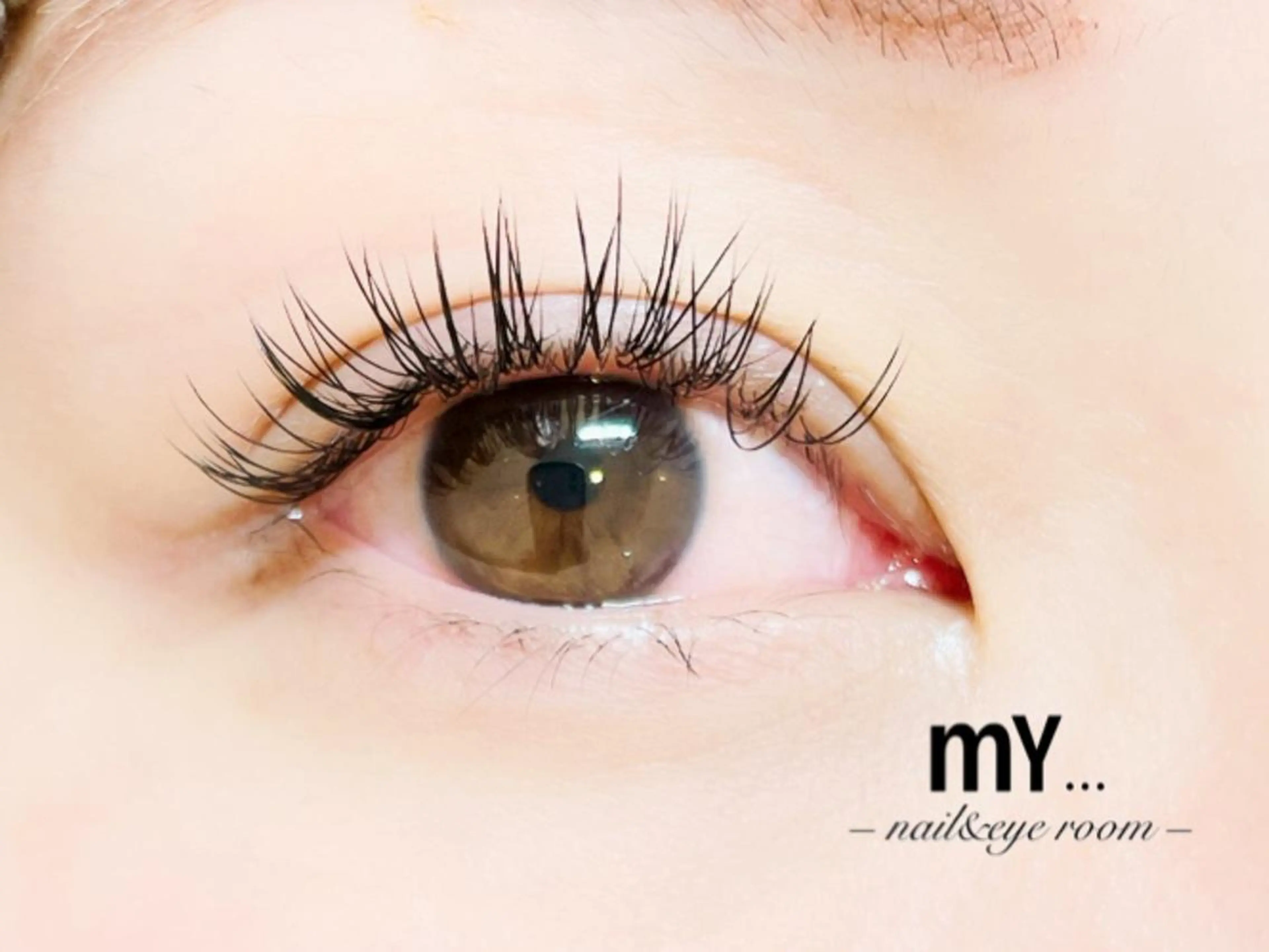 フラットラッシュ120本🤎オフ・コーティング込みの写真