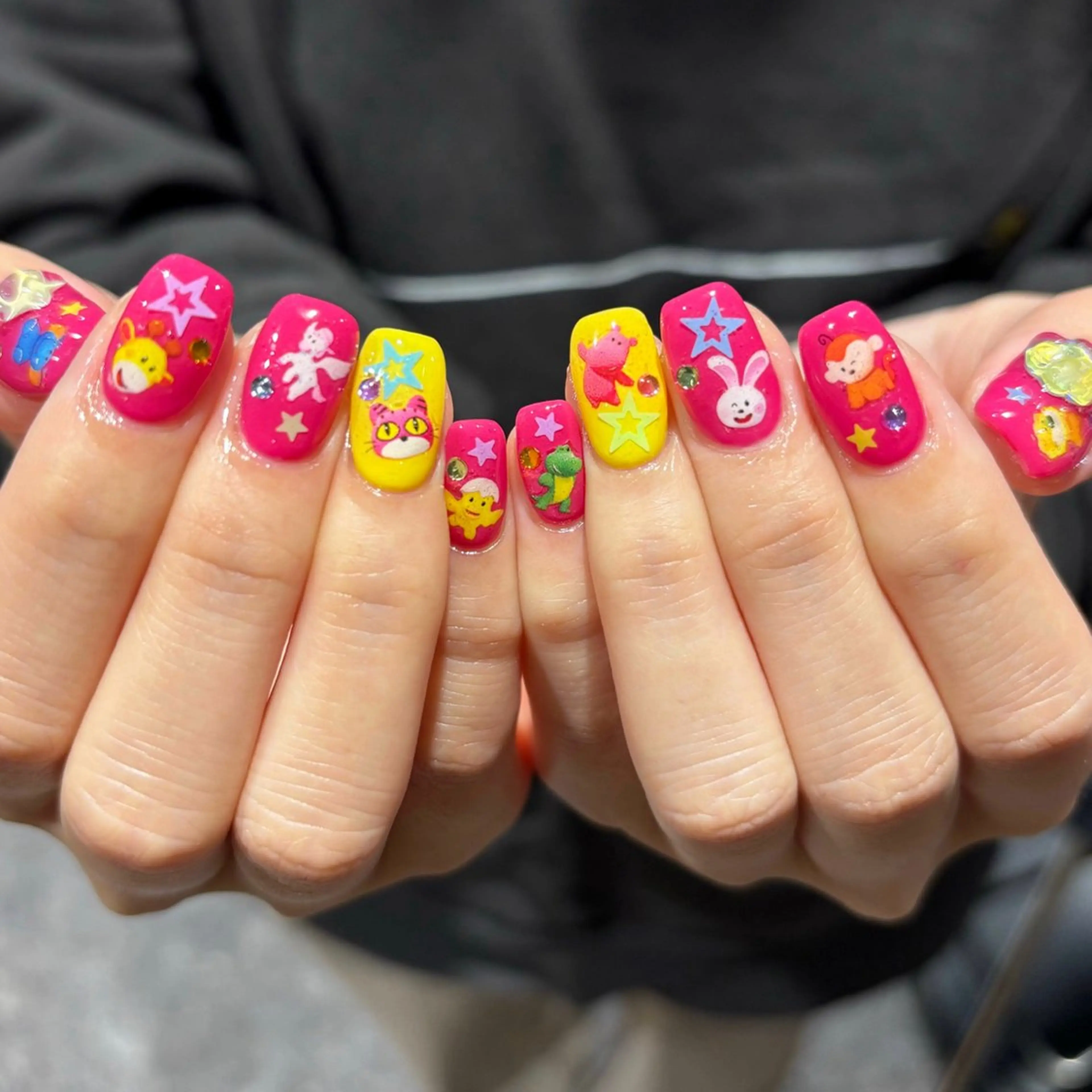 ネイル 持ち込み ハンドネイル nailist Chisakiのネイルデザイン