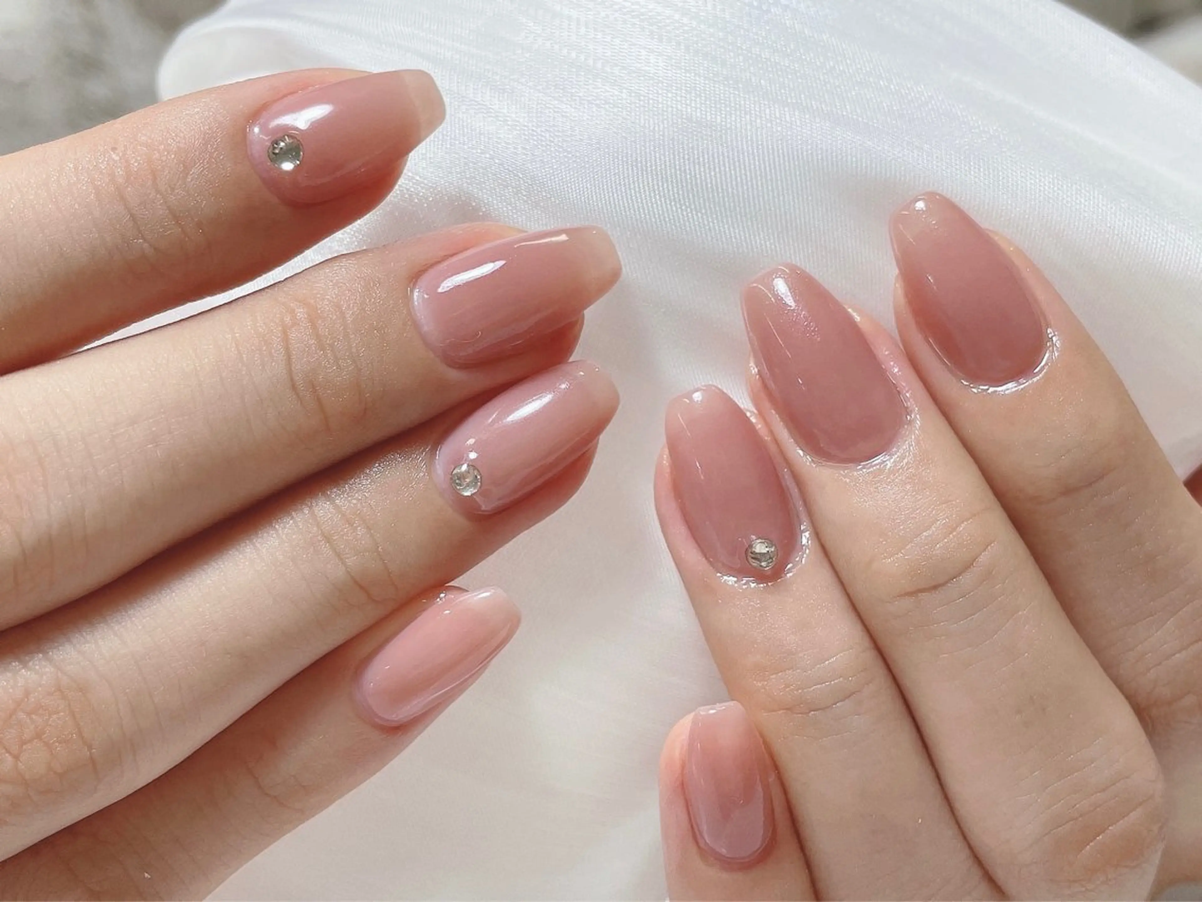 ネイル チークネイル フットネイル フレンチネイル ジェルネイル ガーリー ハンドネイル Liora nail スカルプ専門店のネイルデザイン