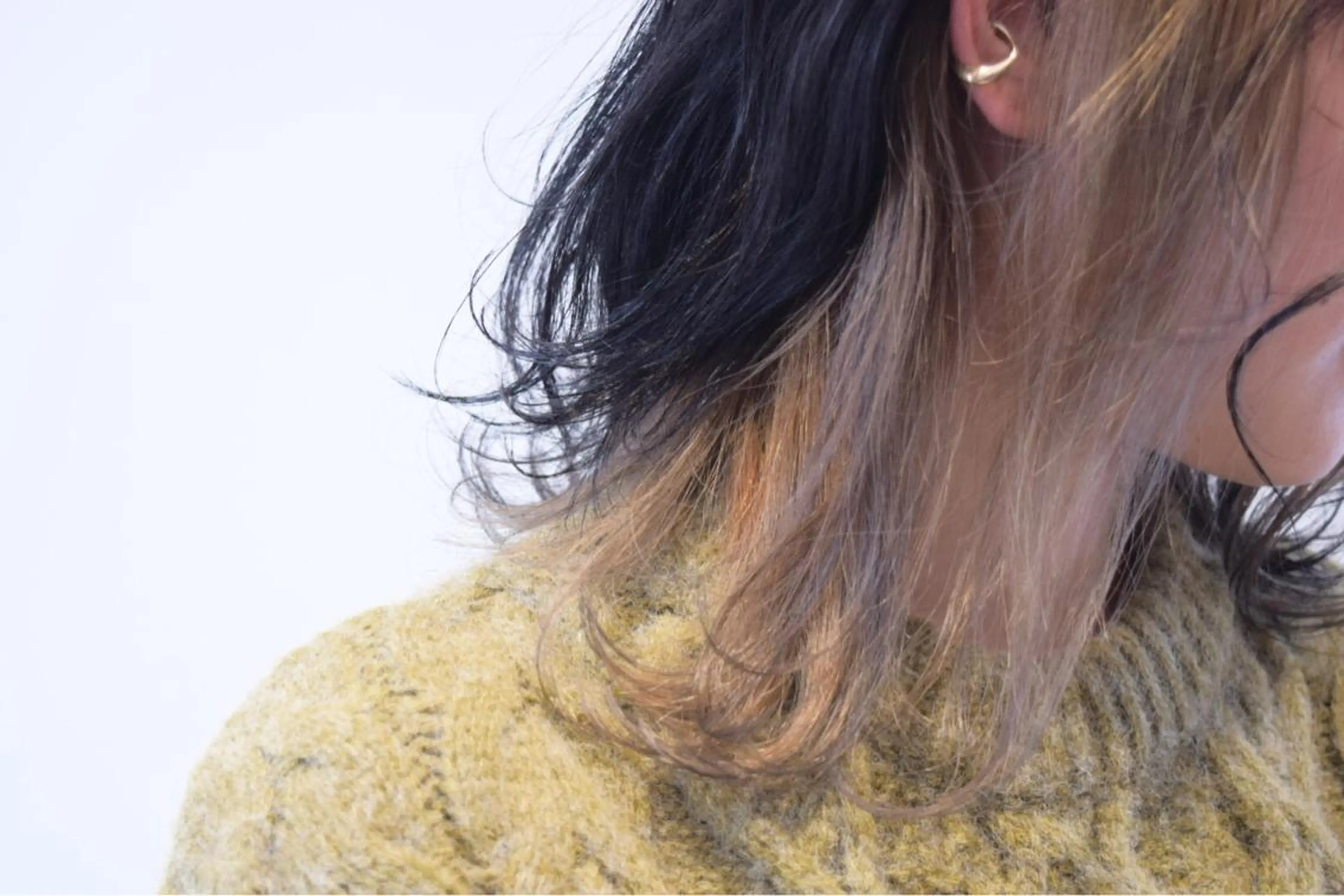 ミディアム カラー ダブルカラー グレージュ インナーカラー ワタナベ テルマサのヘアスタイル