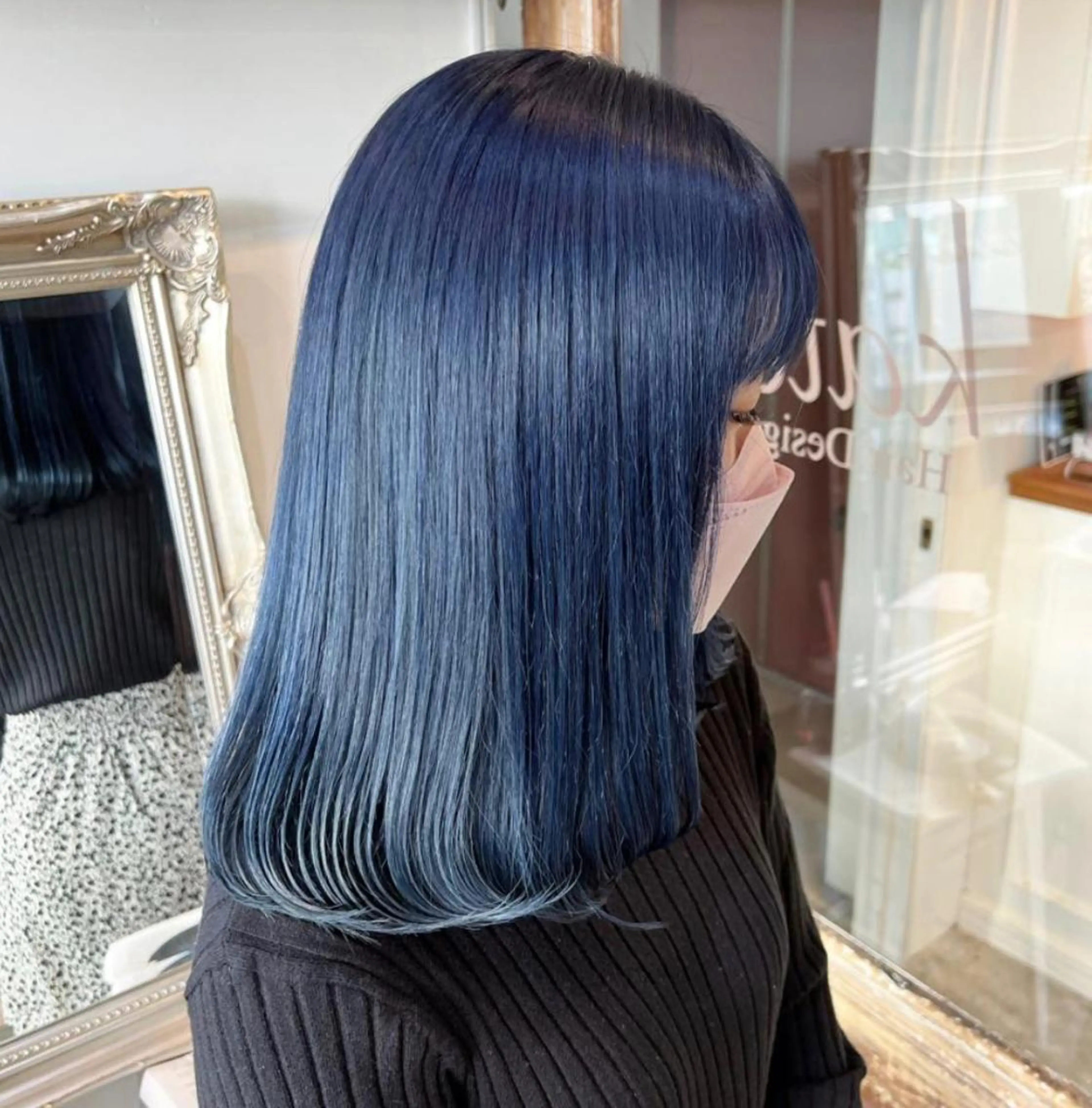 ミディアム カラー ヘアアレンジ ブルーカラー ブルージュ ヘアカラー トリートメント 金子 廉のヘアスタイル