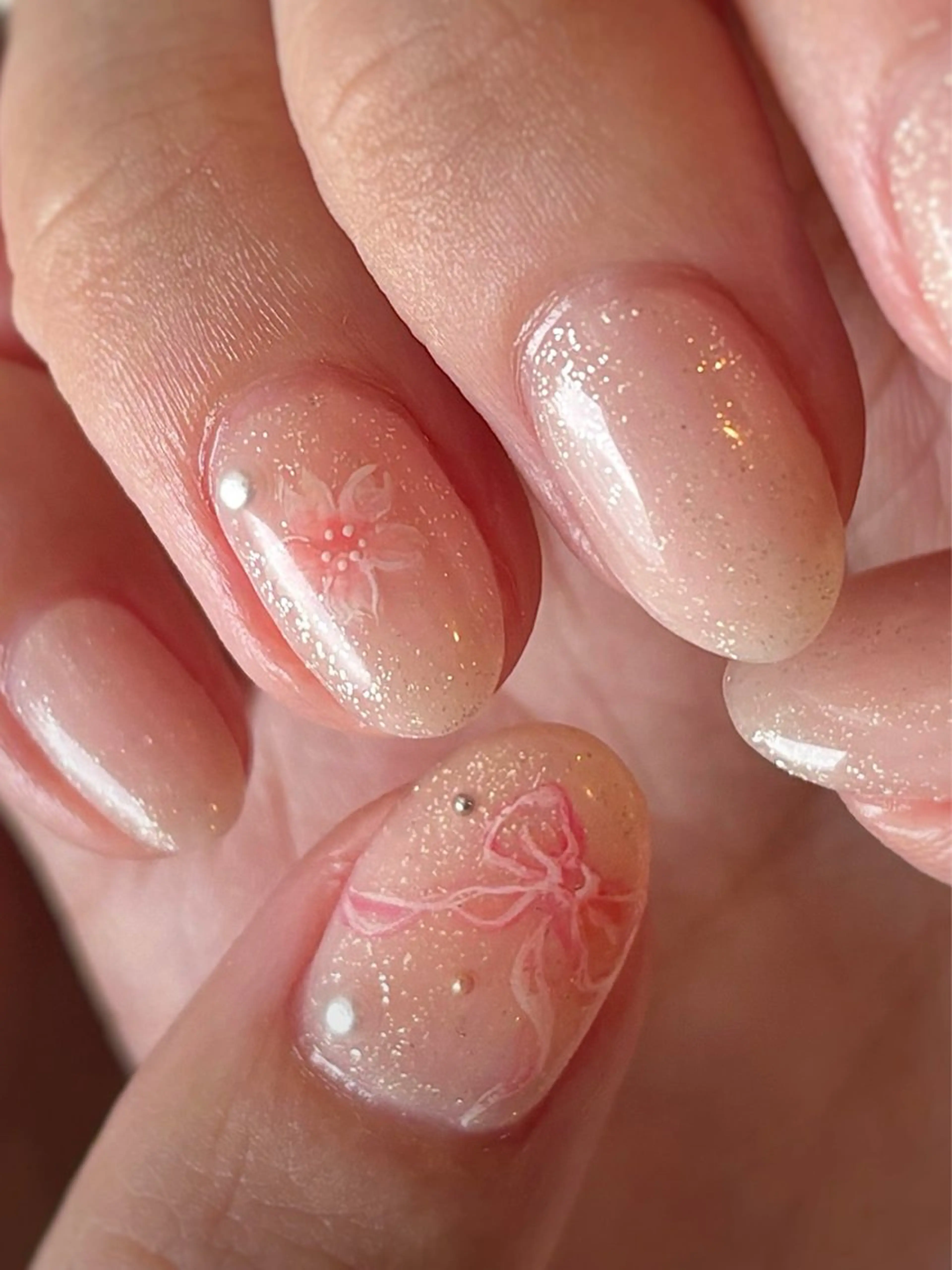 ネイル ハンドネイル FIORITURA Maikoのネイルデザイン