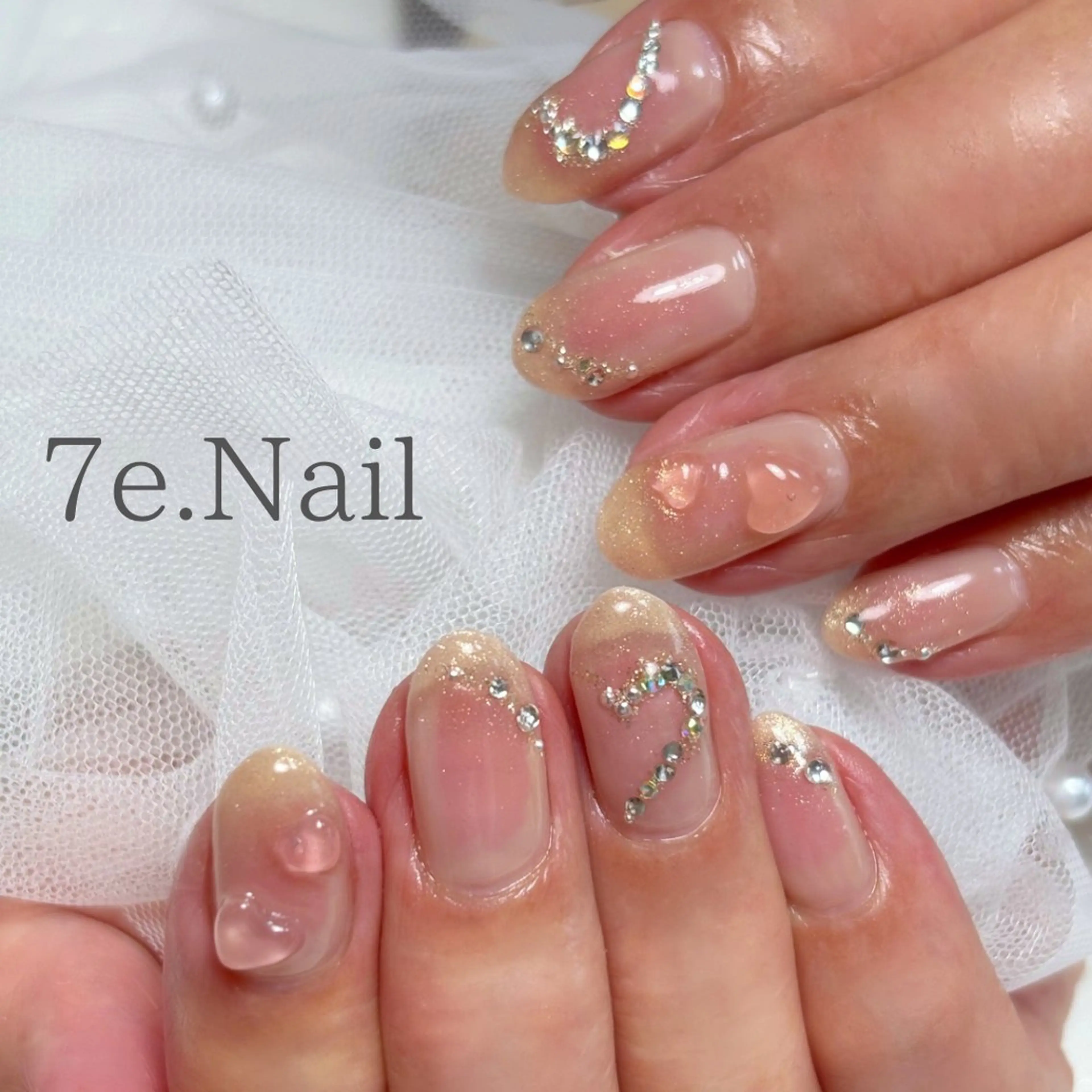 ネイル 7e. Nailのネイルデザイン