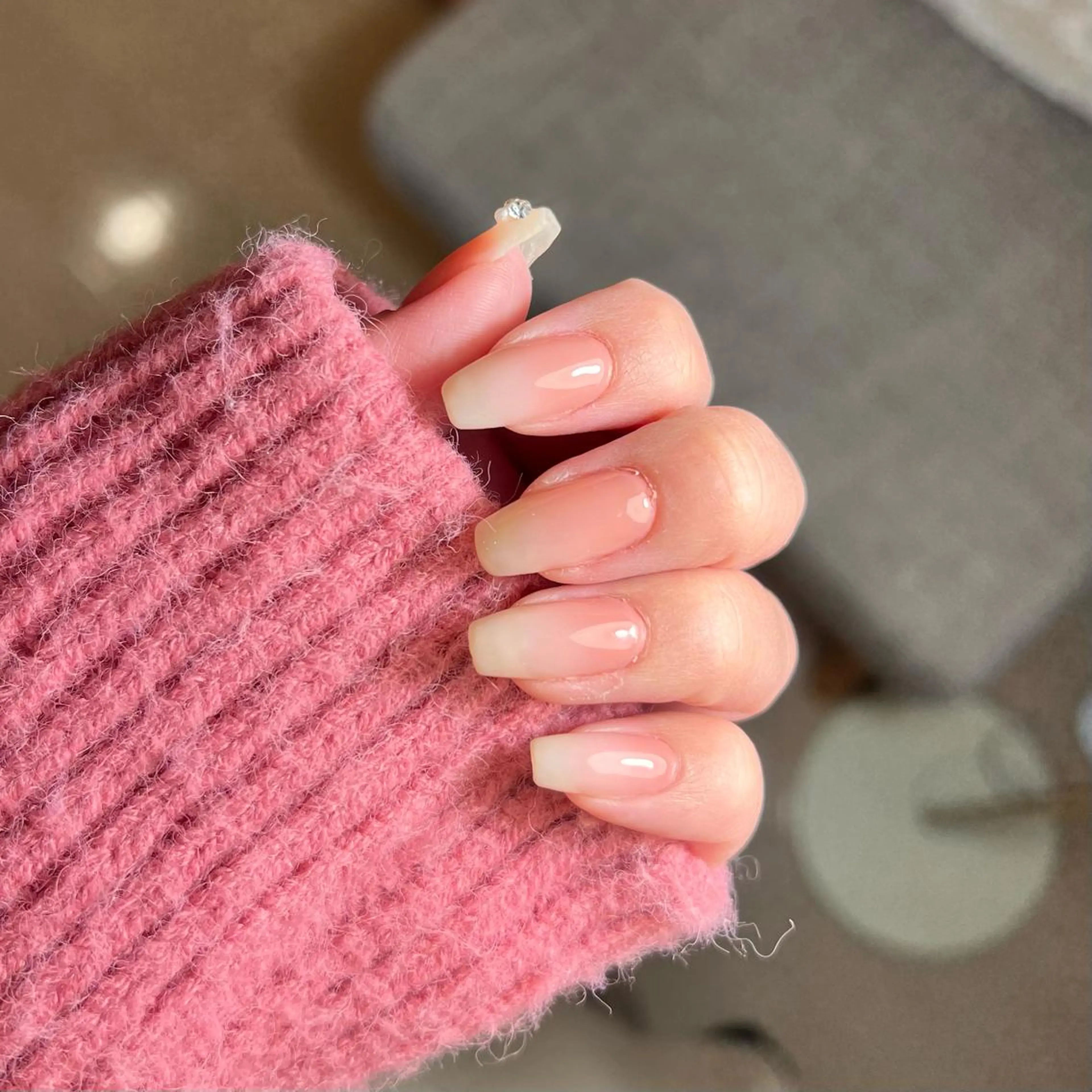 セミロング 𝐞𝐚𝐜𝐡 nanami🩰のネイルデザイン