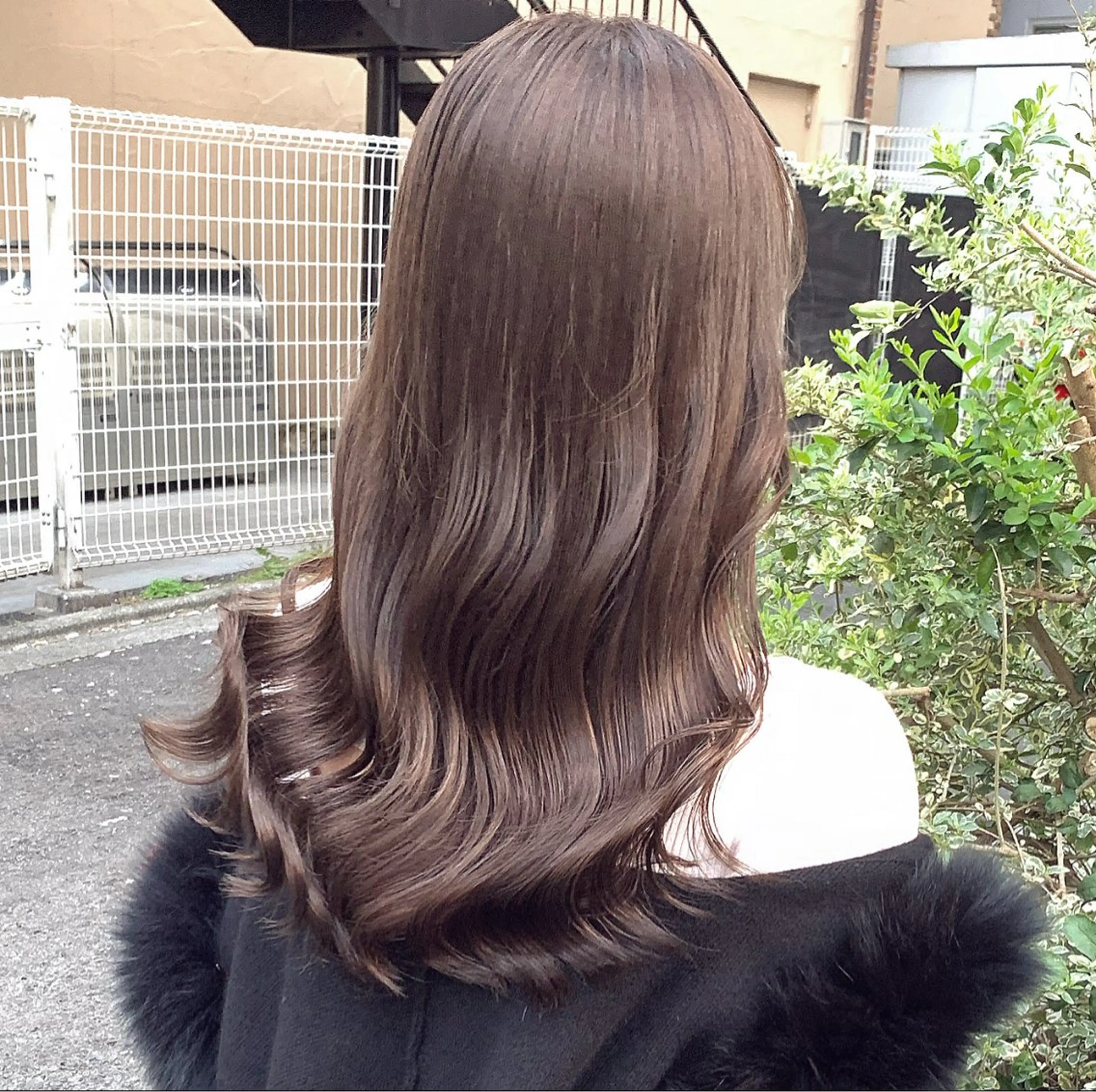 セミロング あおき りゅうせいのヘアスタイル