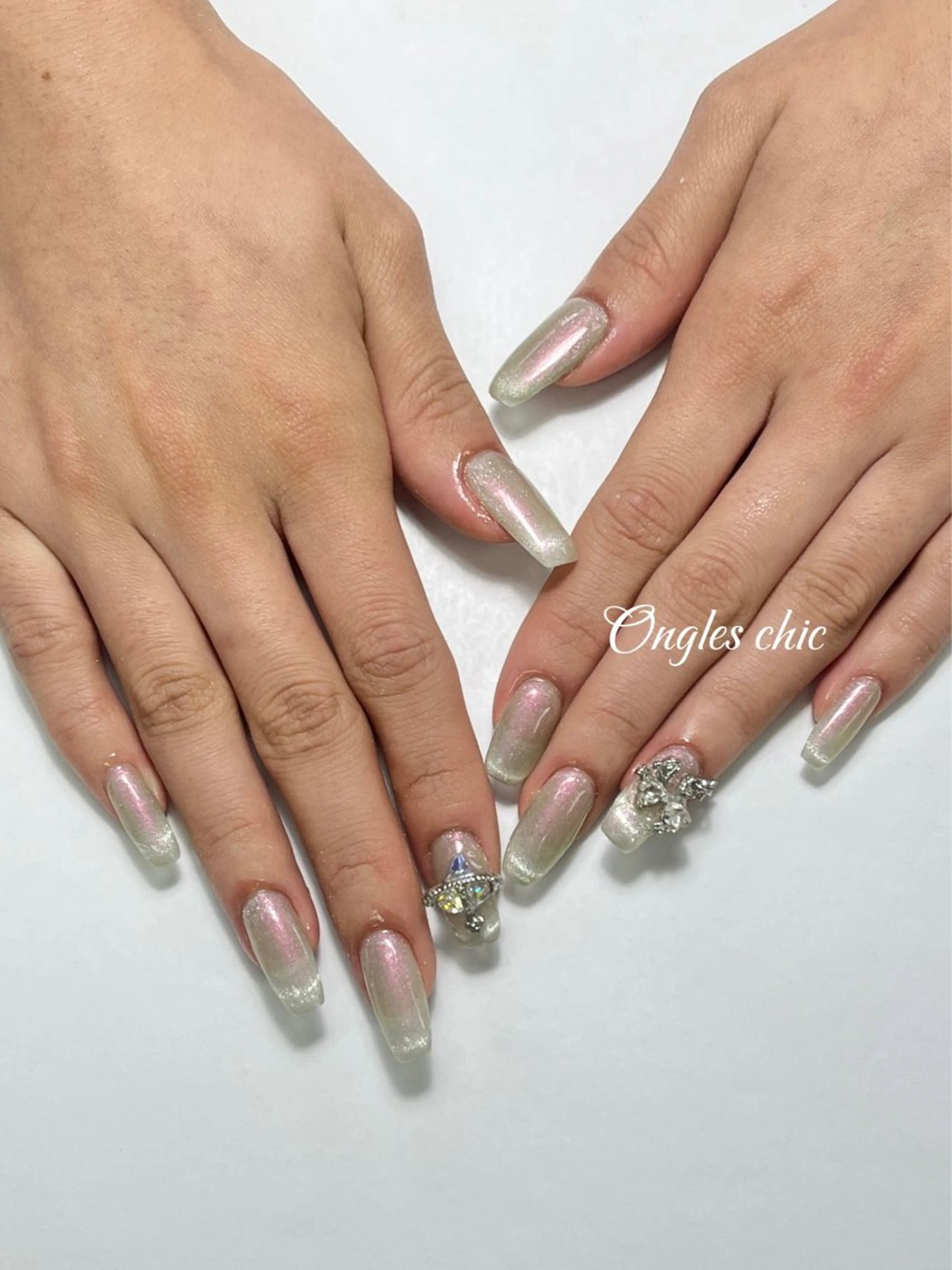 ネイル ハンドネイル ongles chic24時間営業のネイルデザイン