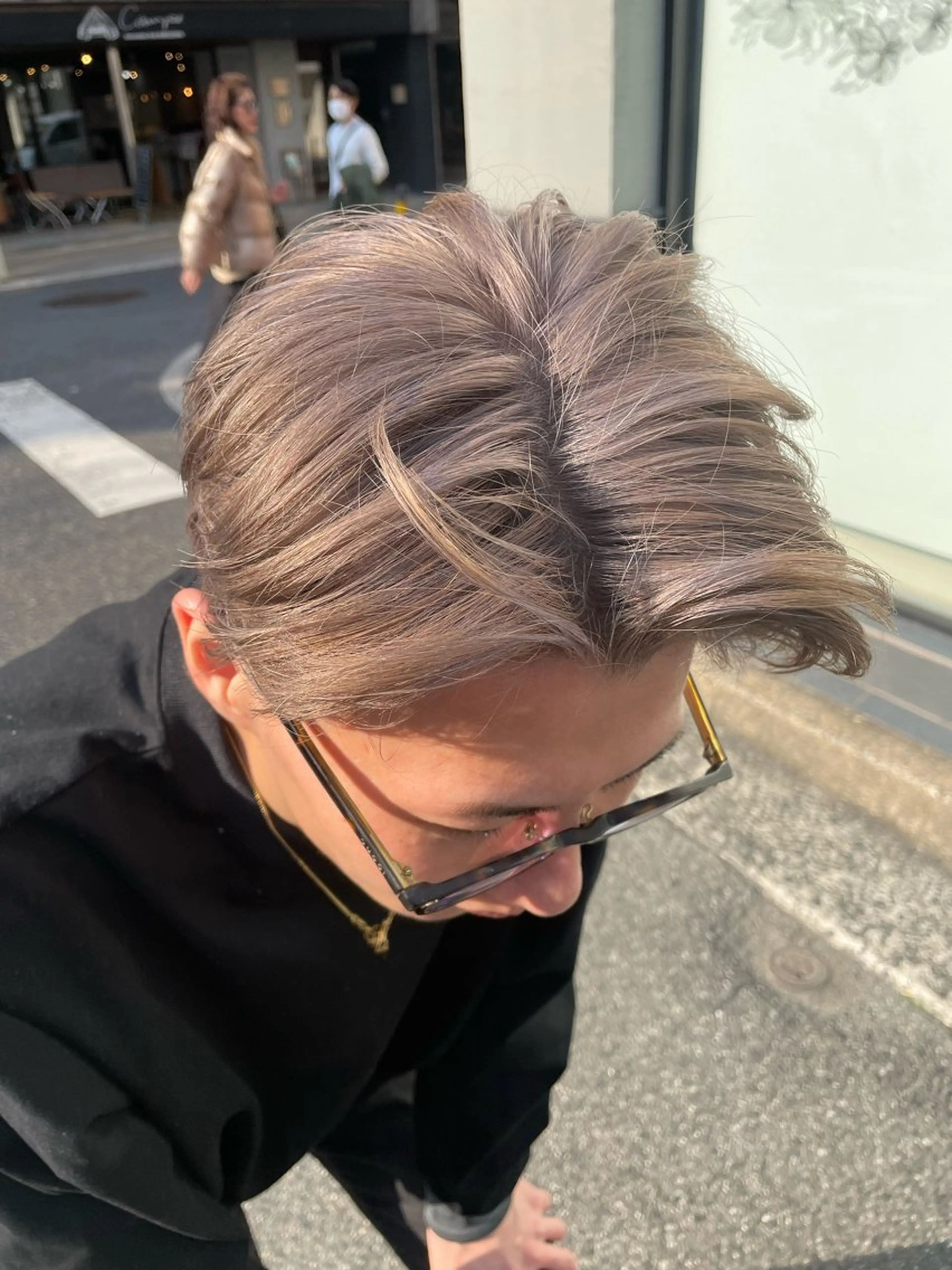 ショート カラー メンズ シルバー legare メンズ カット　山本　真之介のヘアスタイル